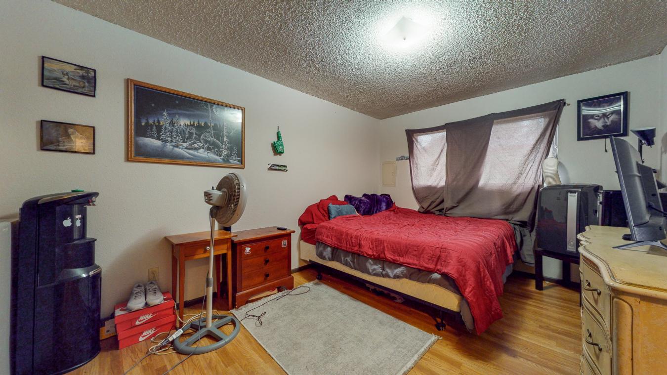 1604 X Street, Vancouver, Washington, 98661, United States, 16 Bedrooms Bedrooms, ,8 BathroomsBathrooms,Residential,For Sale,1604 X Street,1470911