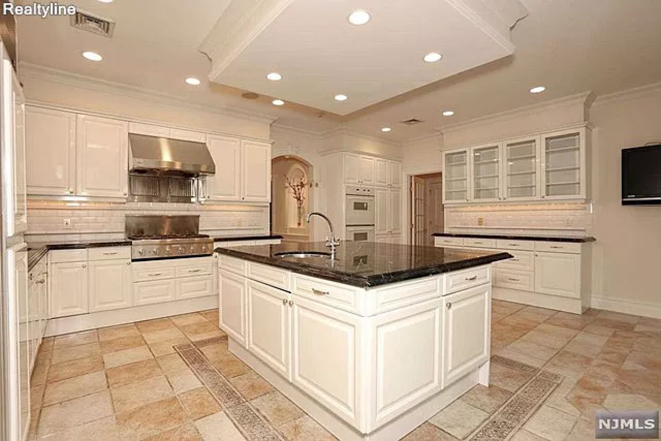 2 Halsey Lane, Closter, New Jersey, 07624, United States, 7 Bedrooms Bedrooms, ,4 BathroomsBathrooms,Residential,For Sale,2 Halsey Lane,794998