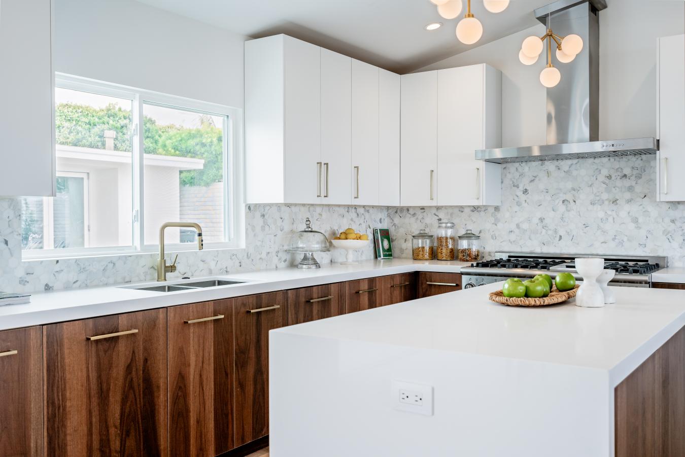1921 Sabrina Terrace, Corona del Mar, CA, 92625, United States, 5 Bedrooms Bedrooms, ,4 BathroomsBathrooms,Residential,For Sale,1921 Sabrina Terrace,794968