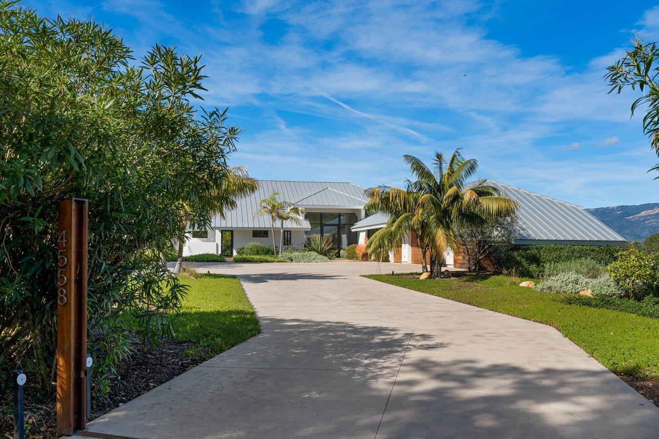 SANTA BARBARA, California, 93110, United States, 5 Bedrooms Bedrooms, ,5 BathroomsBathrooms,Residential,For Sale,1725851