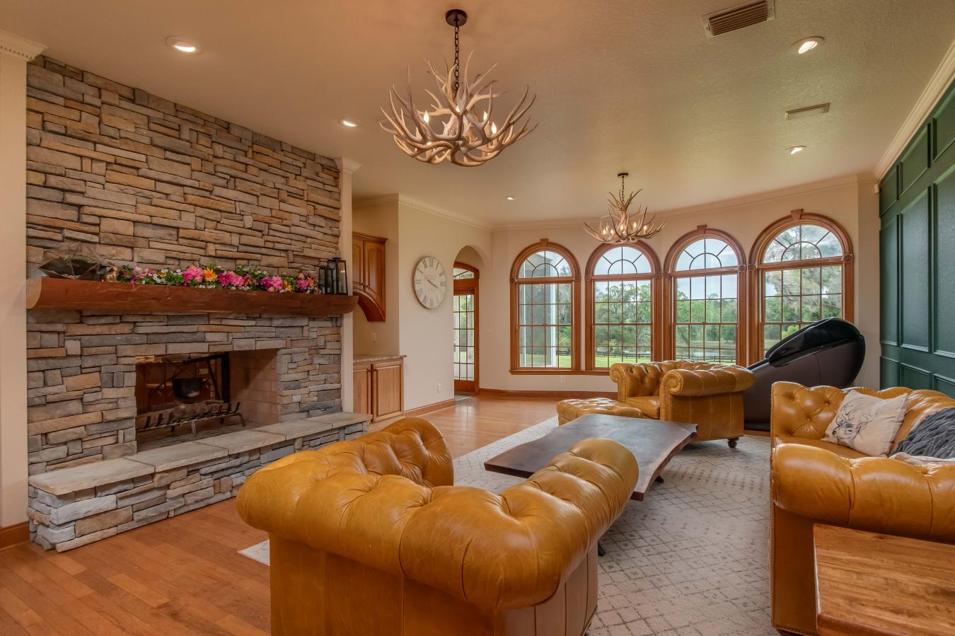 12275 W Highway 318, Reddick, Florida, 32686, United States, 5 Bedrooms Bedrooms, ,4 BathroomsBathrooms,Residential,For Sale,12275 W Highway 318,1598580