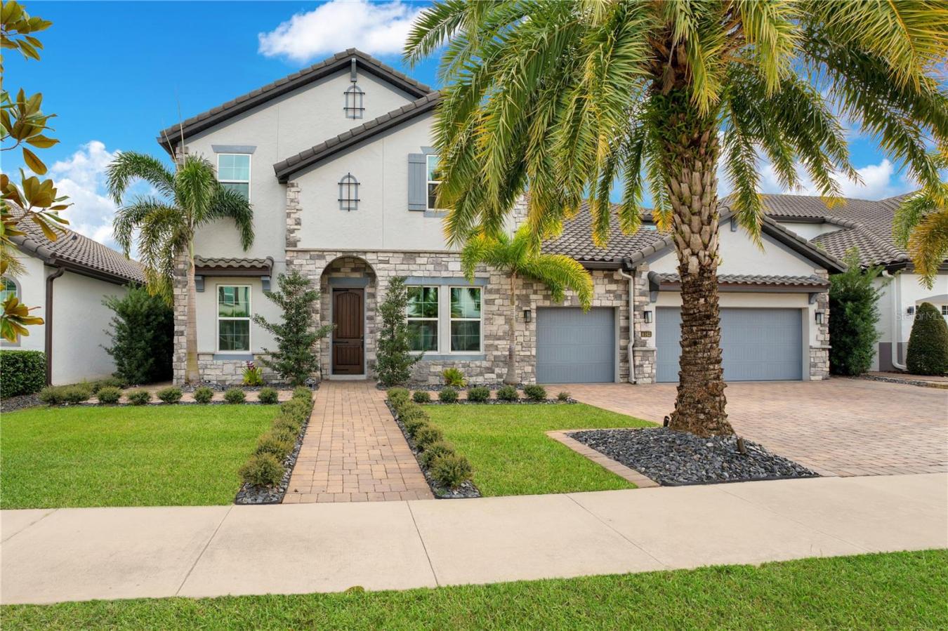 8162 LUDINGTON CIR, ORLANDO, FL, 32836, United States, 6 Bedrooms Bedrooms, ,6 BathroomsBathrooms,Residential,For Sale,8162 LUDINGTON CIR,1477634