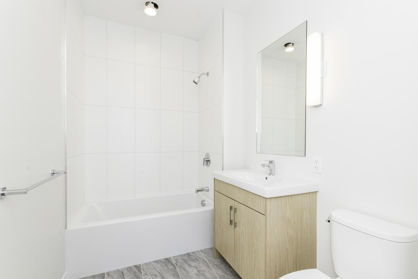 57 Quincy Shore Drive, Unit #608, Quincy, Massachusetts, 02171, United States, 2 Bedrooms Bedrooms, ,2 BathroomsBathrooms,Residential,For Sale,57 Quincy Shore Drive, Unit #608,794884