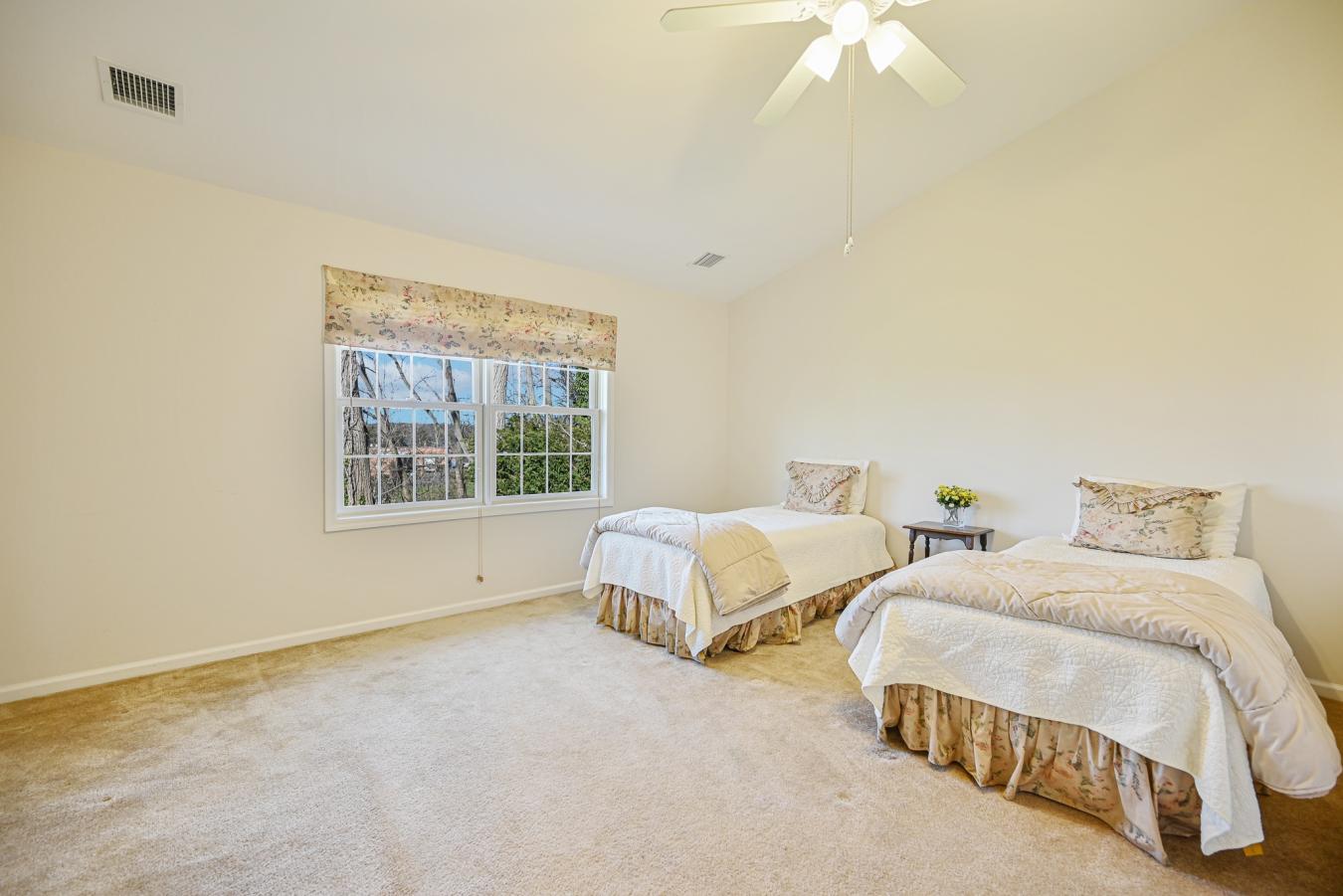 141 Pond View Drive, Port Washington, NY, 11050, United States, 4 Bedrooms Bedrooms, ,3 BathroomsBathrooms,Residential,For Sale,141 Pond View Drive,1482472