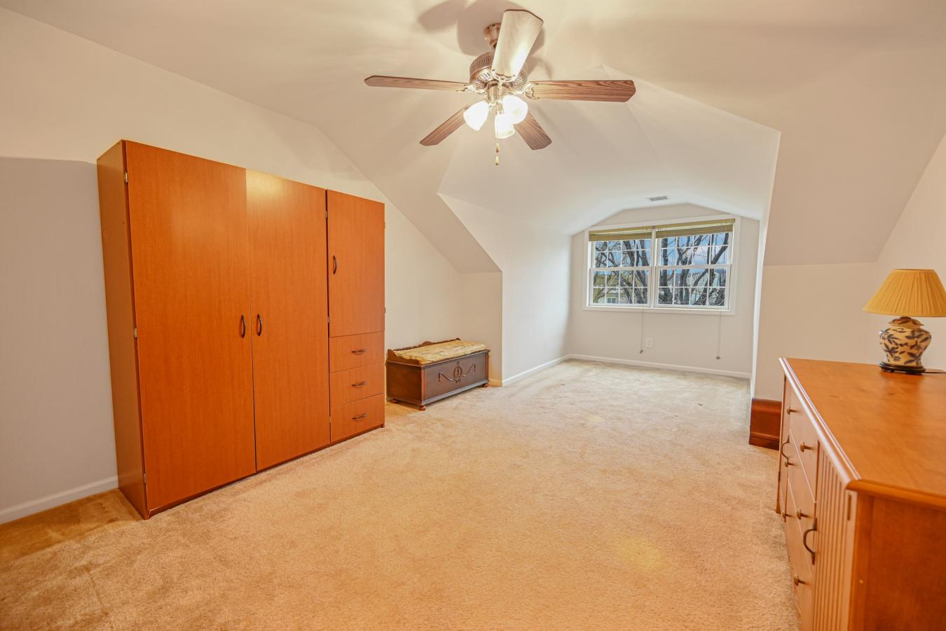 141 Pond View Drive, Port Washington, NY, 11050, United States, 4 Bedrooms Bedrooms, ,3 BathroomsBathrooms,Residential,For Sale,141 Pond View Drive,1482472