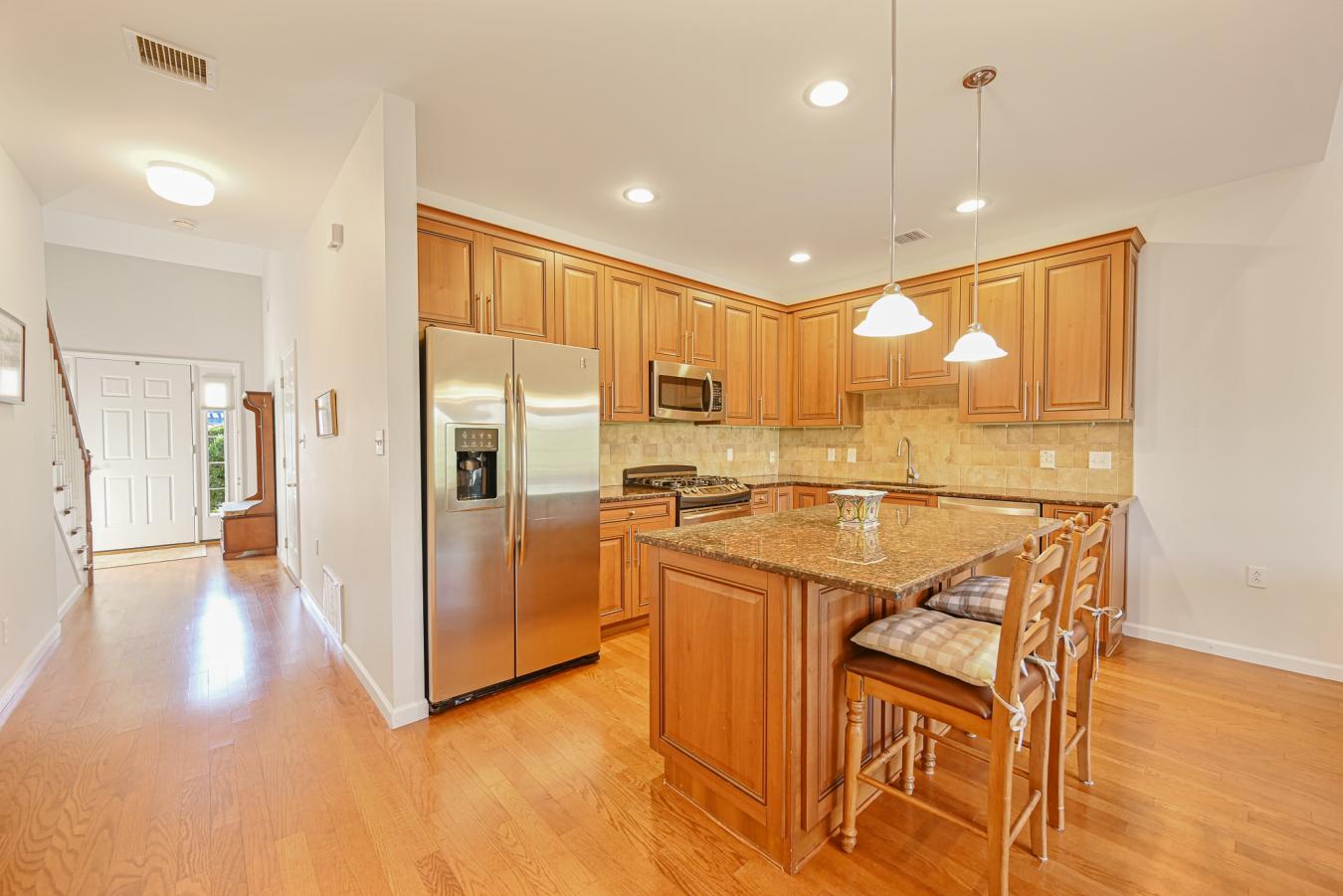 141 Pond View Drive, Port Washington, NY, 11050, United States, 4 Bedrooms Bedrooms, ,3 BathroomsBathrooms,Residential,For Sale,141 Pond View Drive,1482472