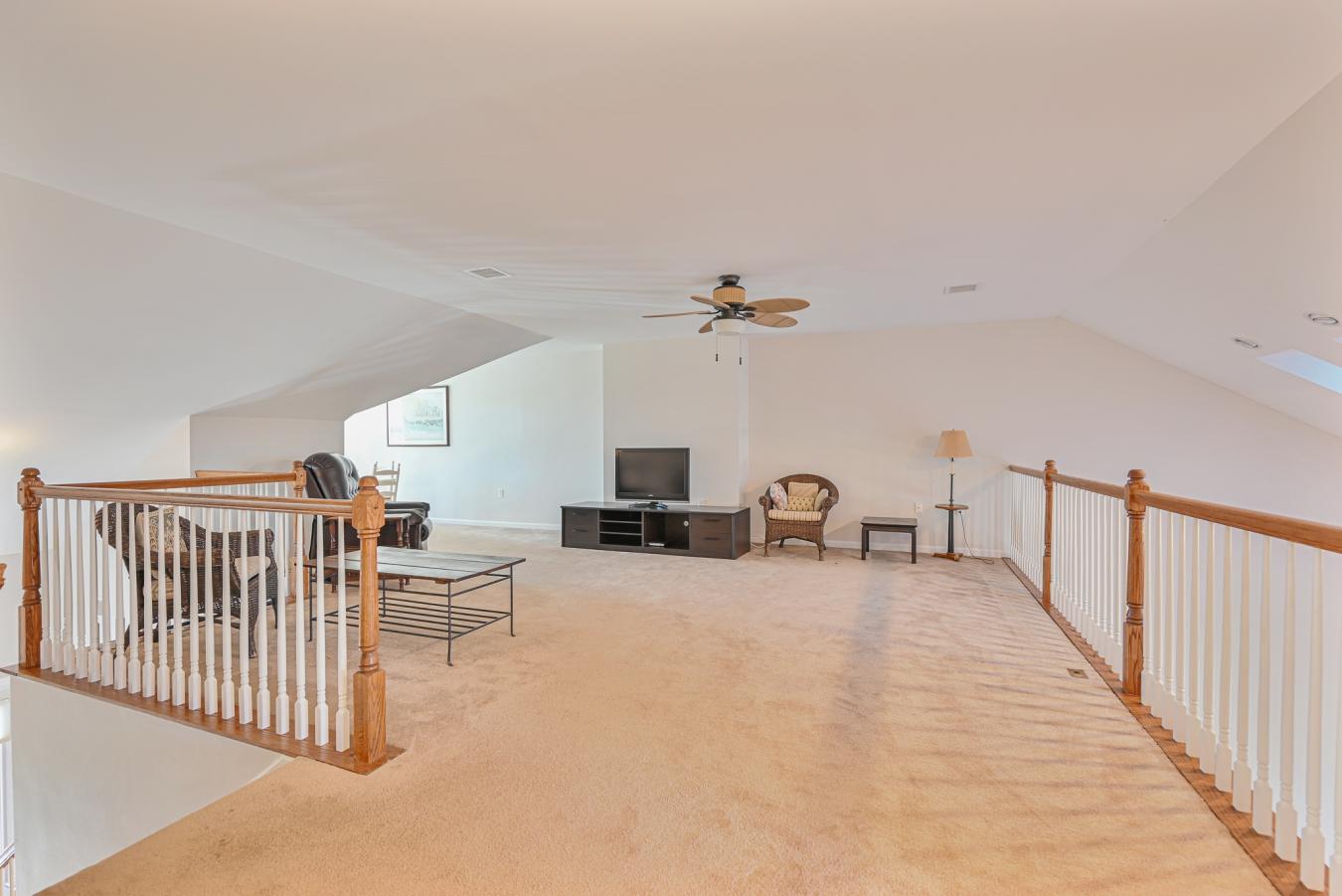 141 Pond View Drive, Port Washington, NY, 11050, United States, 4 Bedrooms Bedrooms, ,3 BathroomsBathrooms,Residential,For Sale,141 Pond View Drive,1482472