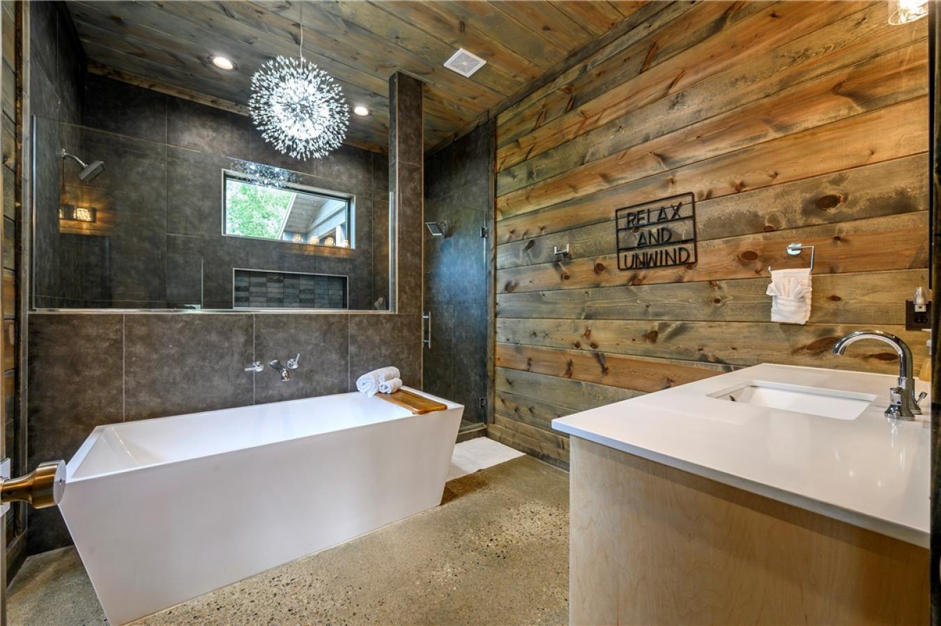 28 Lost Dogwood Trail, Broken Bow, OK, 74728, United States, 5 Bedrooms Bedrooms, ,3 BathroomsBathrooms,Residential,For Sale,28 Lost Dogwood Trail,1483609