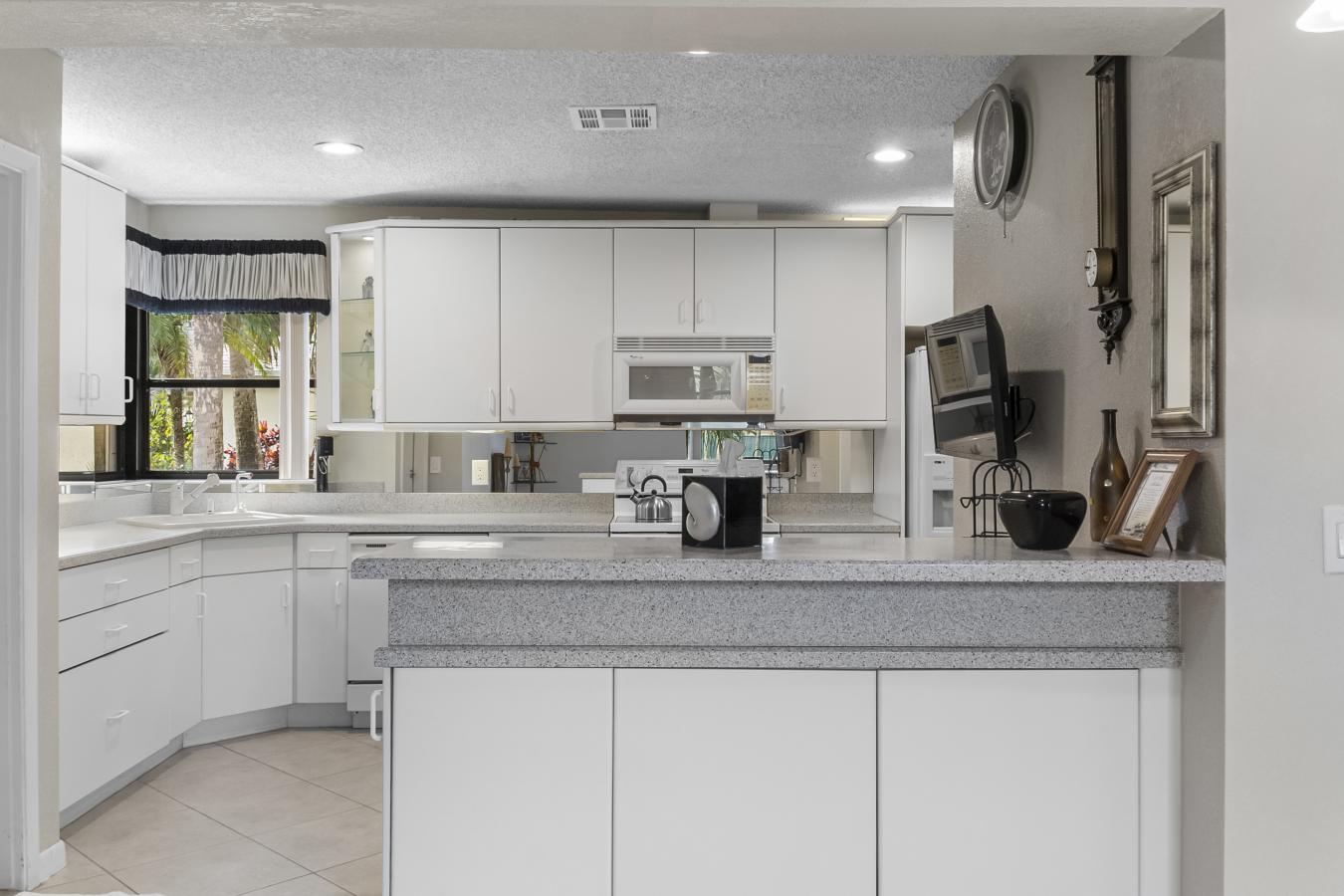 5569 Glen Abbey Court, Delray Beach, FL, 33484, United States, 2 Bedrooms Bedrooms, ,2 BathroomsBathrooms,Residential,For Sale,5569 Glen Abbey Court,1484539