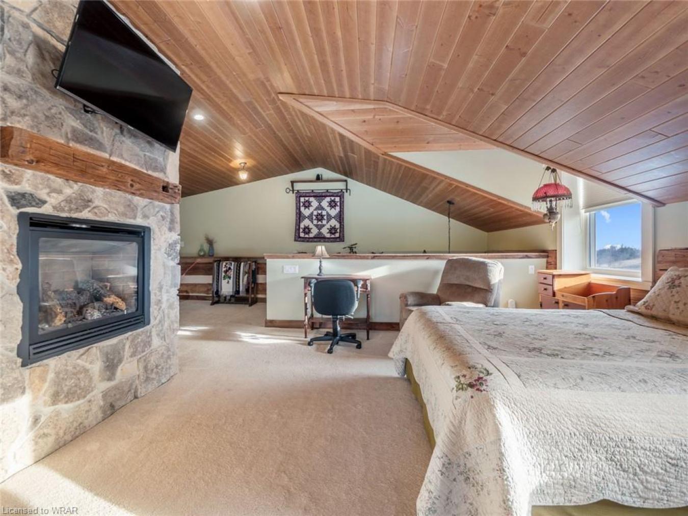 1830 Kressler Road, Waterloo, ON, N2J 3Z4, Canada, 12 Bedrooms Bedrooms, ,7 BathroomsBathrooms,Residential,For Sale,1830 Kressler Road,1484536