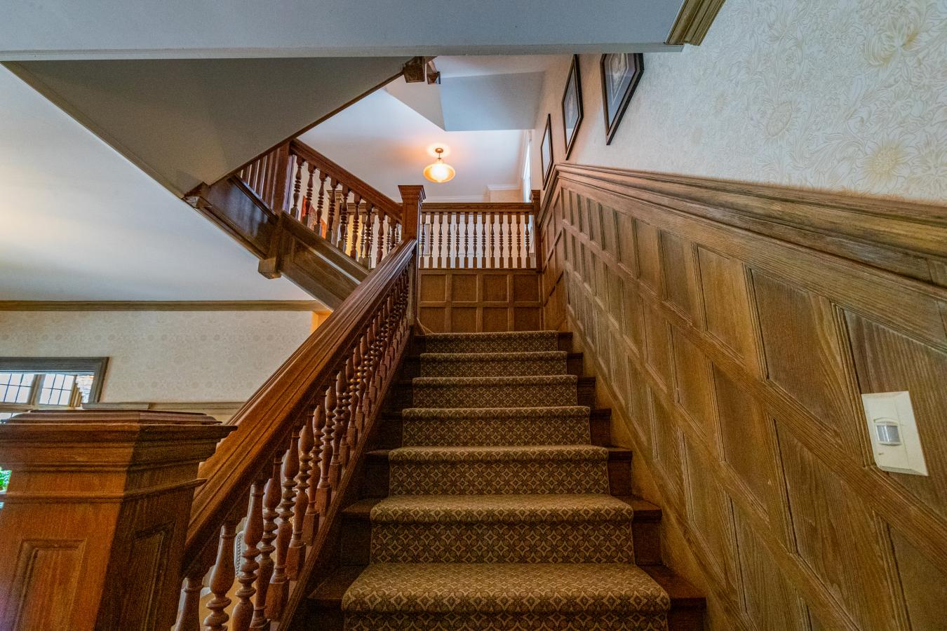 7 Brookside Park, Greenwich, CT, 06831, United States, 6 Bedrooms Bedrooms, ,5 BathroomsBathrooms,Residential,For Sale,7 Brookside Park,794764