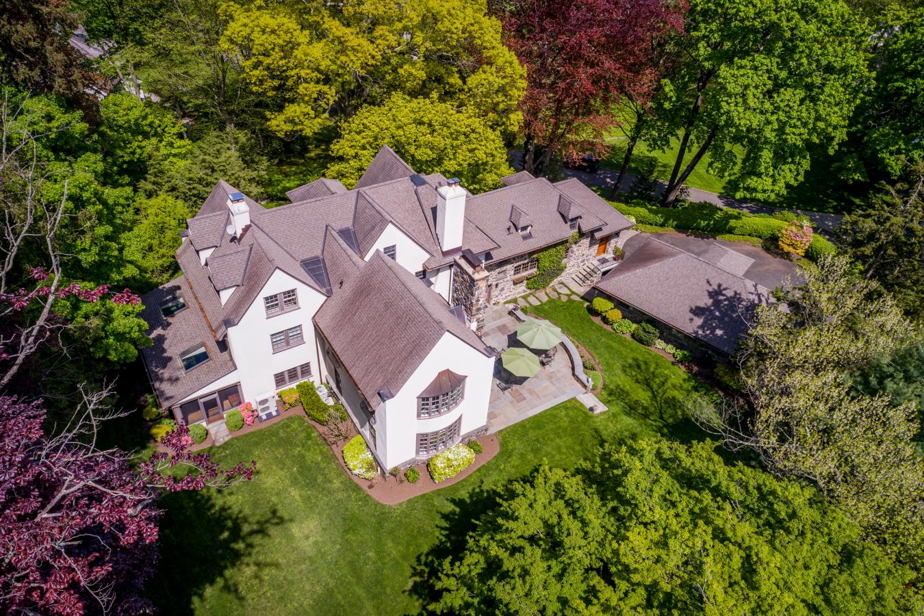 7 Brookside Park, Greenwich, CT, 06831, United States, 6 Bedrooms Bedrooms, ,5 BathroomsBathrooms,Residential,For Sale,7 Brookside Park,794764