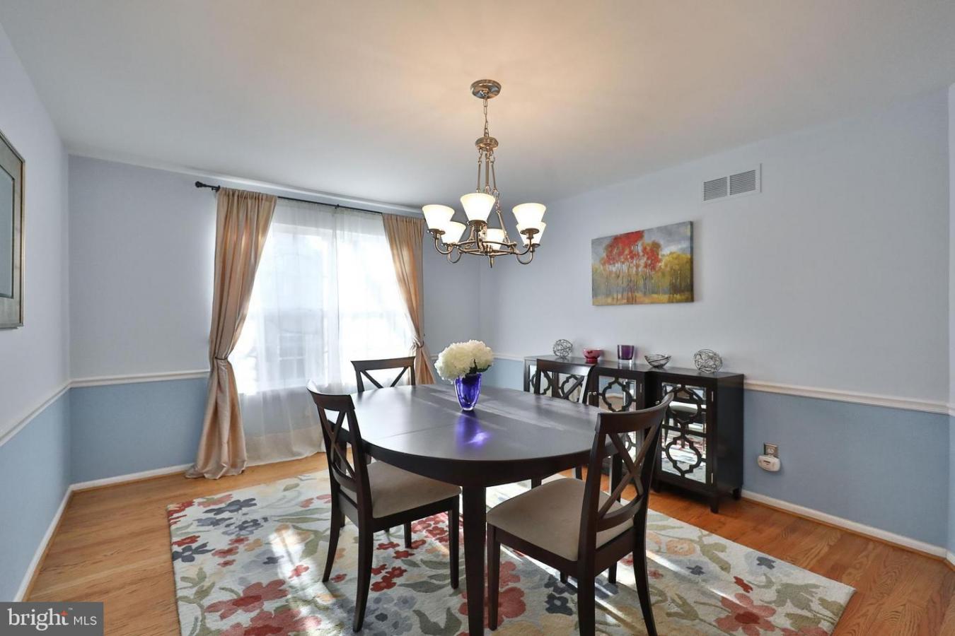 Welcome home to easy living in Elkins Park! This magnificent custom co – image 7