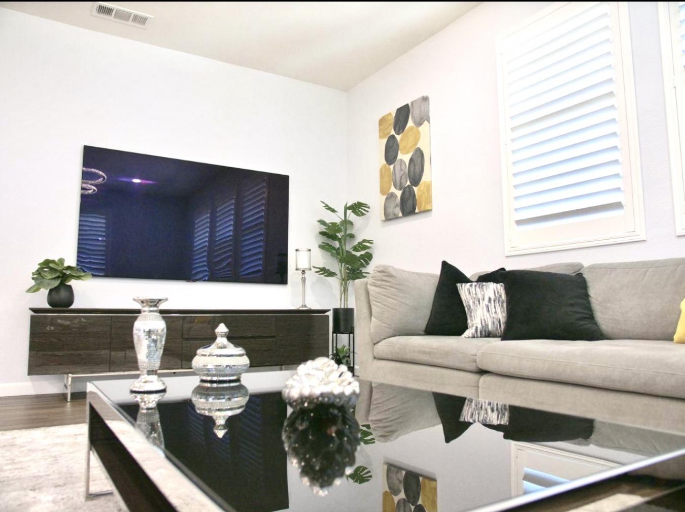 5025 Maestro Way, Roseville, CA, 95747, United States, 6 Bedrooms Bedrooms, ,3 BathroomsBathrooms,Residential,For Sale,5025 Maestro Way,1485042