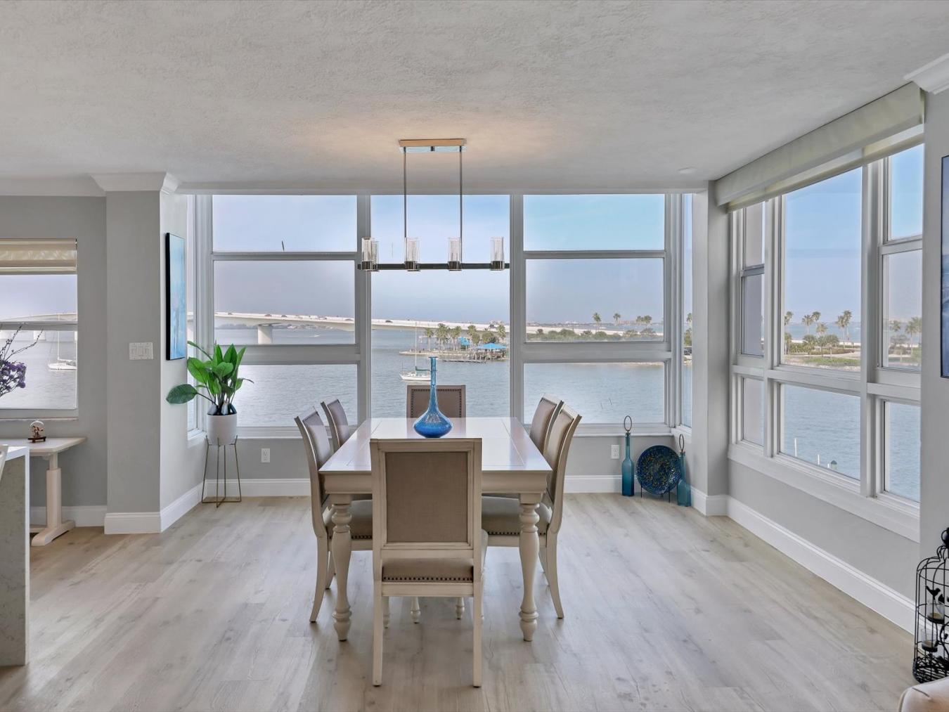 226 Golden Gate Point, Sarasota, Florida, 34236, United States, 2 Bedrooms Bedrooms, ,2 BathroomsBathrooms,Residential,For Sale,226 Golden Gate Point,1485037