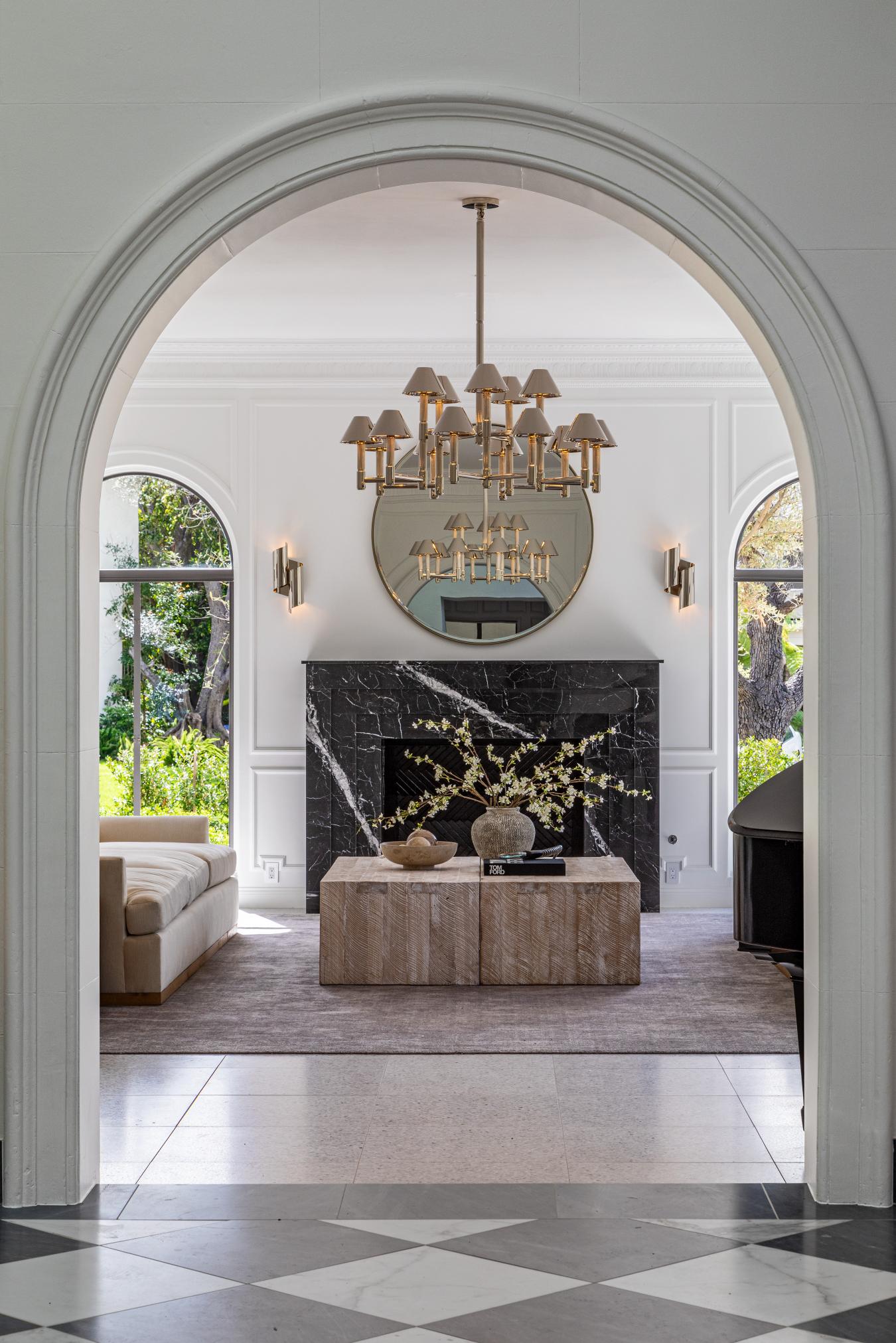184 S. HUDSON AVENUE, LOS ANGELES, California, 90004, United States, 6 Bedrooms Bedrooms, ,8 BathroomsBathrooms,Residential,For Sale,184 S. HUDSON AVENUE,794701