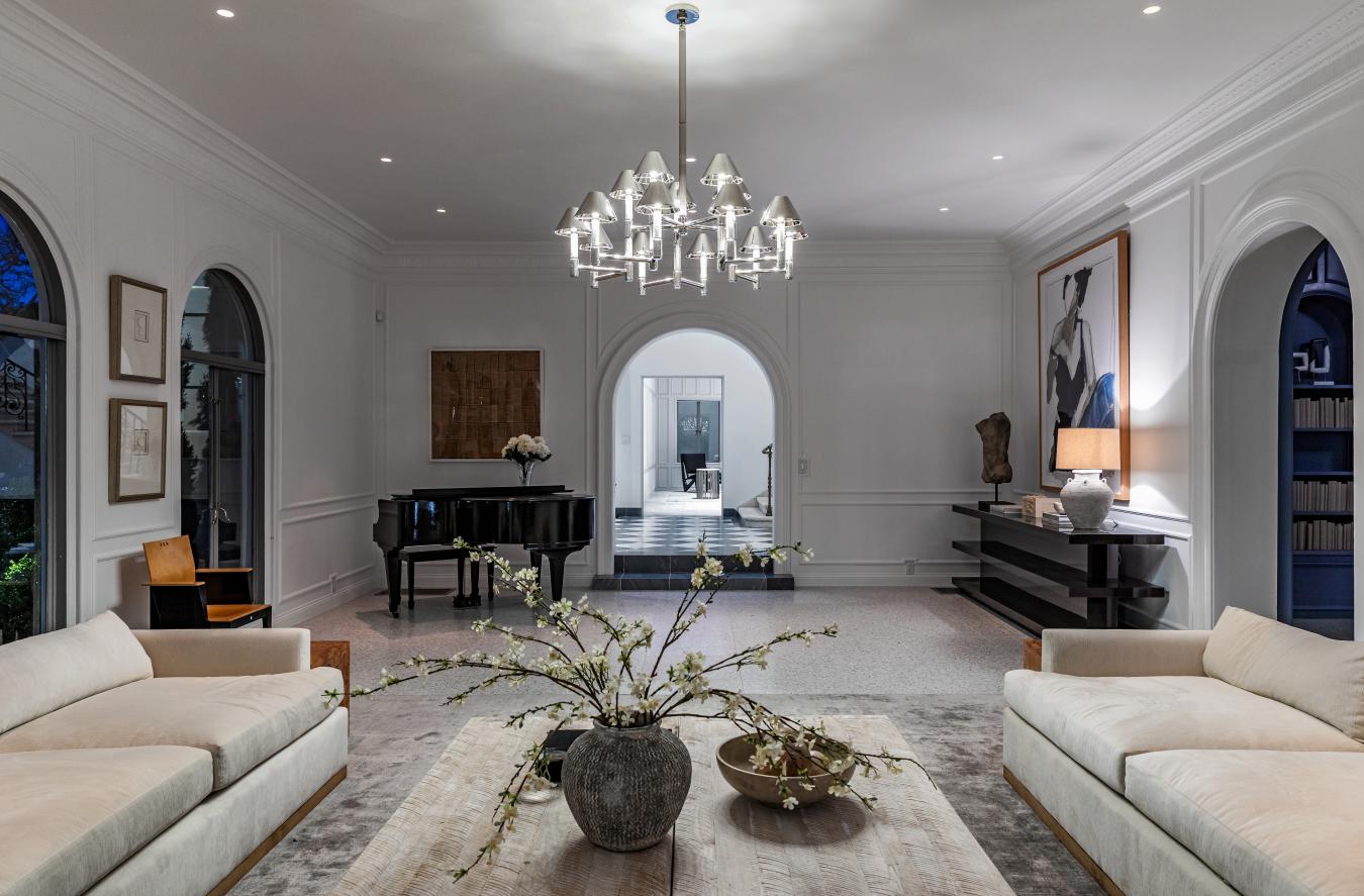 184 S. HUDSON AVENUE, LOS ANGELES, California, 90004, United States, 6 Bedrooms Bedrooms, ,8 BathroomsBathrooms,Residential,For Sale,184 S. HUDSON AVENUE,794701