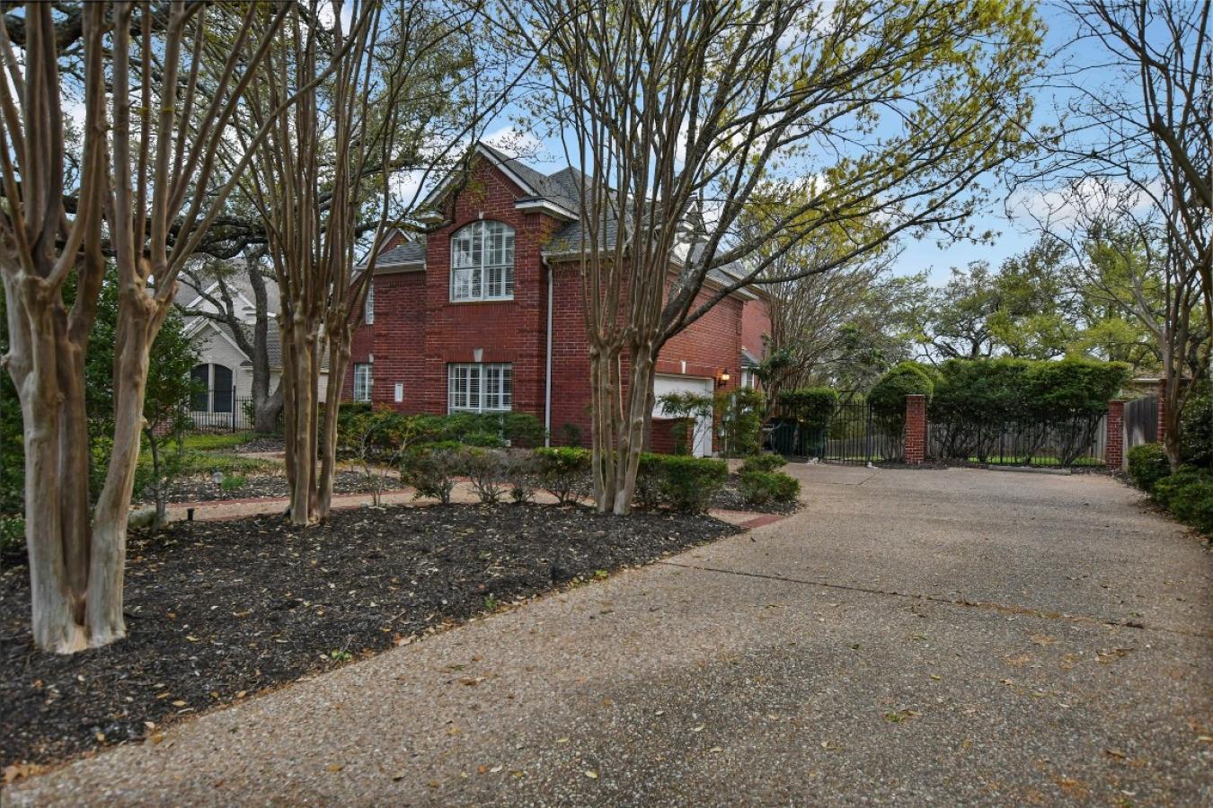 10601 Indigo Broom LOOP, Austin, TX, 78733, United States, 5 Bedrooms Bedrooms, ,4 BathroomsBathrooms,Residential,For Sale,10601 Indigo Broom LOOP,1489311