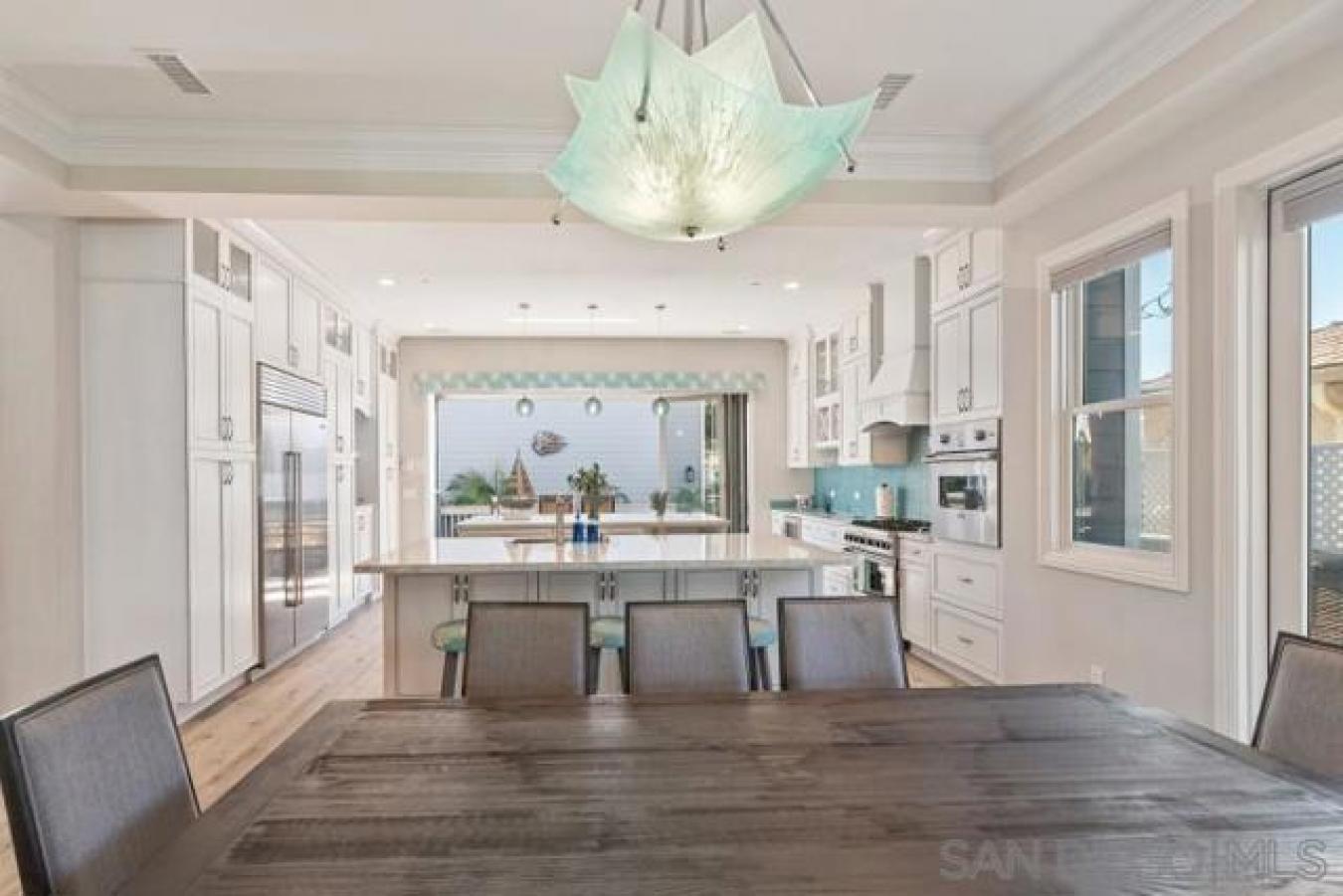 839-841 Reed Avenue, San Diego, California, 92109, United States, 5 Bedrooms Bedrooms, ,5 BathroomsBathrooms,Residential,For Sale,839-841 Reed Avenue,1489309