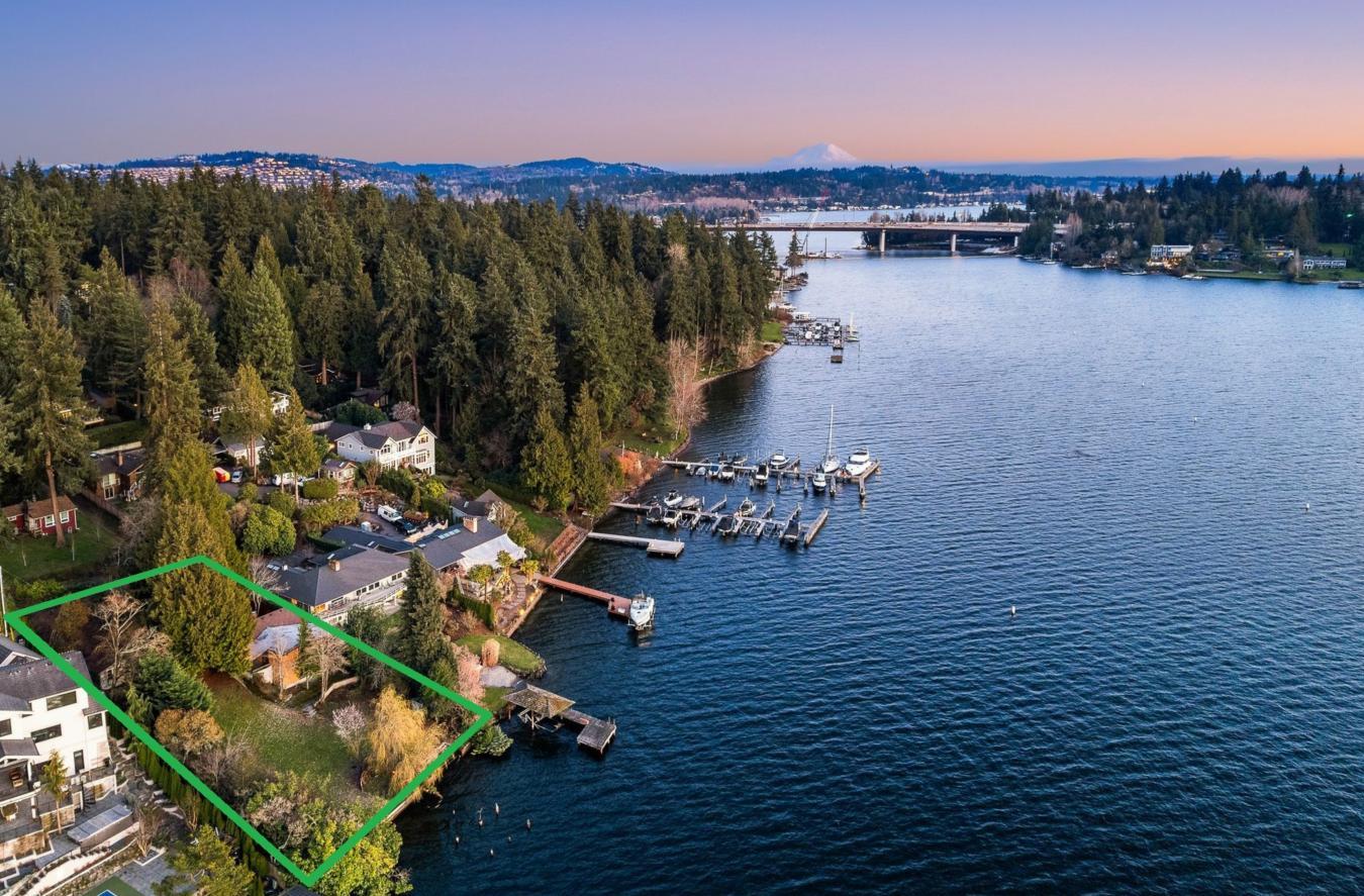 2521 103rd Ave SE, Bellevue, WA, 98004, United States, 2 Bedrooms Bedrooms, ,2 BathroomsBathrooms,Residential,For Sale,2521 103rd Ave SE,1489306