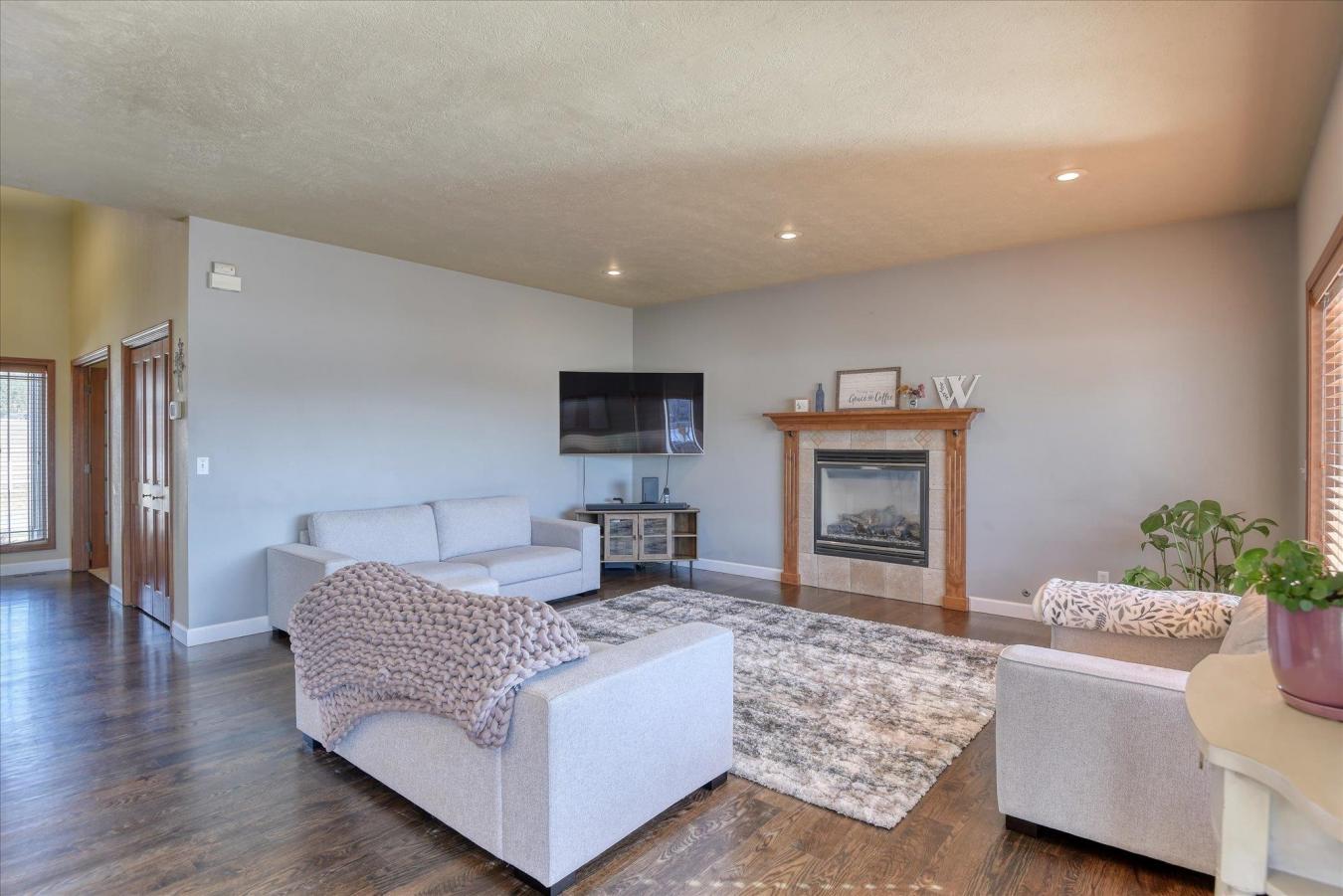 20302 E Happy Trails Lane, Otis Orchards, WA, 99037, United States, 5 Bedrooms Bedrooms, ,Residential,For Sale,20302 E Happy Trails Lane,1490494