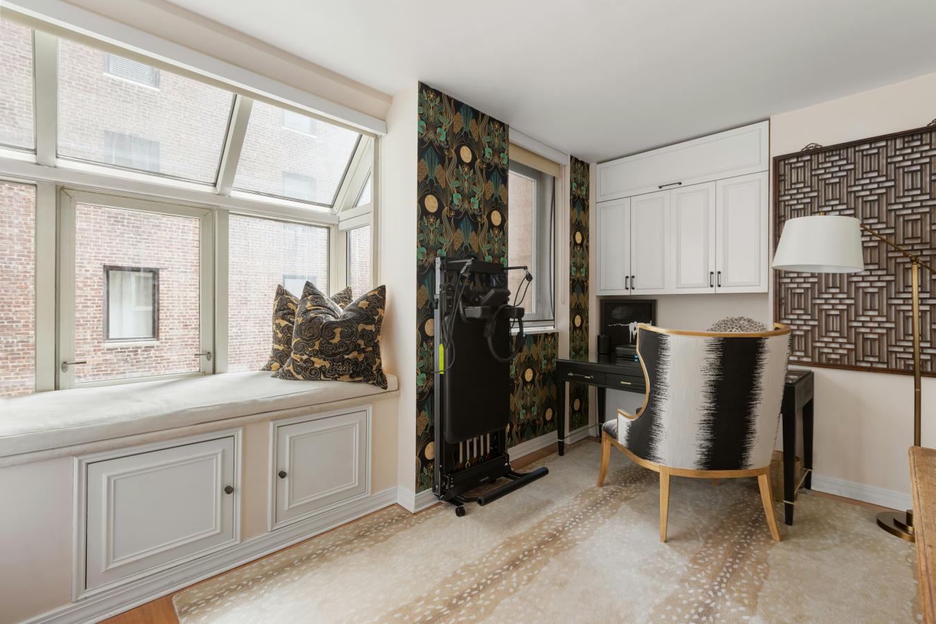 52 Park Avenue, Murray Hill, New York, 10016, United States, 2 Bedrooms Bedrooms, ,2 BathroomsBathrooms,Residential,For Sale,52 Park Avenue,1493853