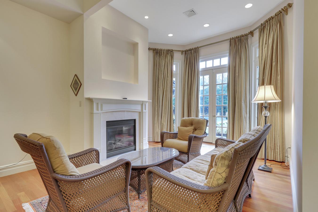 18 Kent Road, Tenafly, NJ, 07670, United States, 8 Bedrooms Bedrooms, ,9 BathroomsBathrooms,Residential,For Sale,18 Kent Road,794572