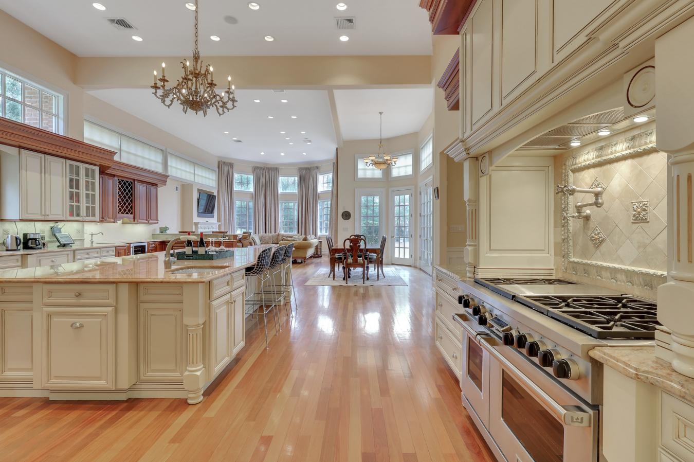 18 Kent Road, Tenafly, NJ, 07670, United States, 8 Bedrooms Bedrooms, ,9 BathroomsBathrooms,Residential,For Sale,18 Kent Road,794572