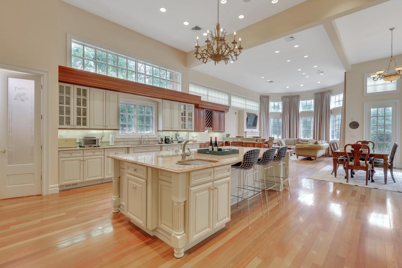 18 Kent Road, Tenafly, NJ, 07670, United States, 8 Bedrooms Bedrooms, ,9 BathroomsBathrooms,Residential,For Sale,18 Kent Road,794572