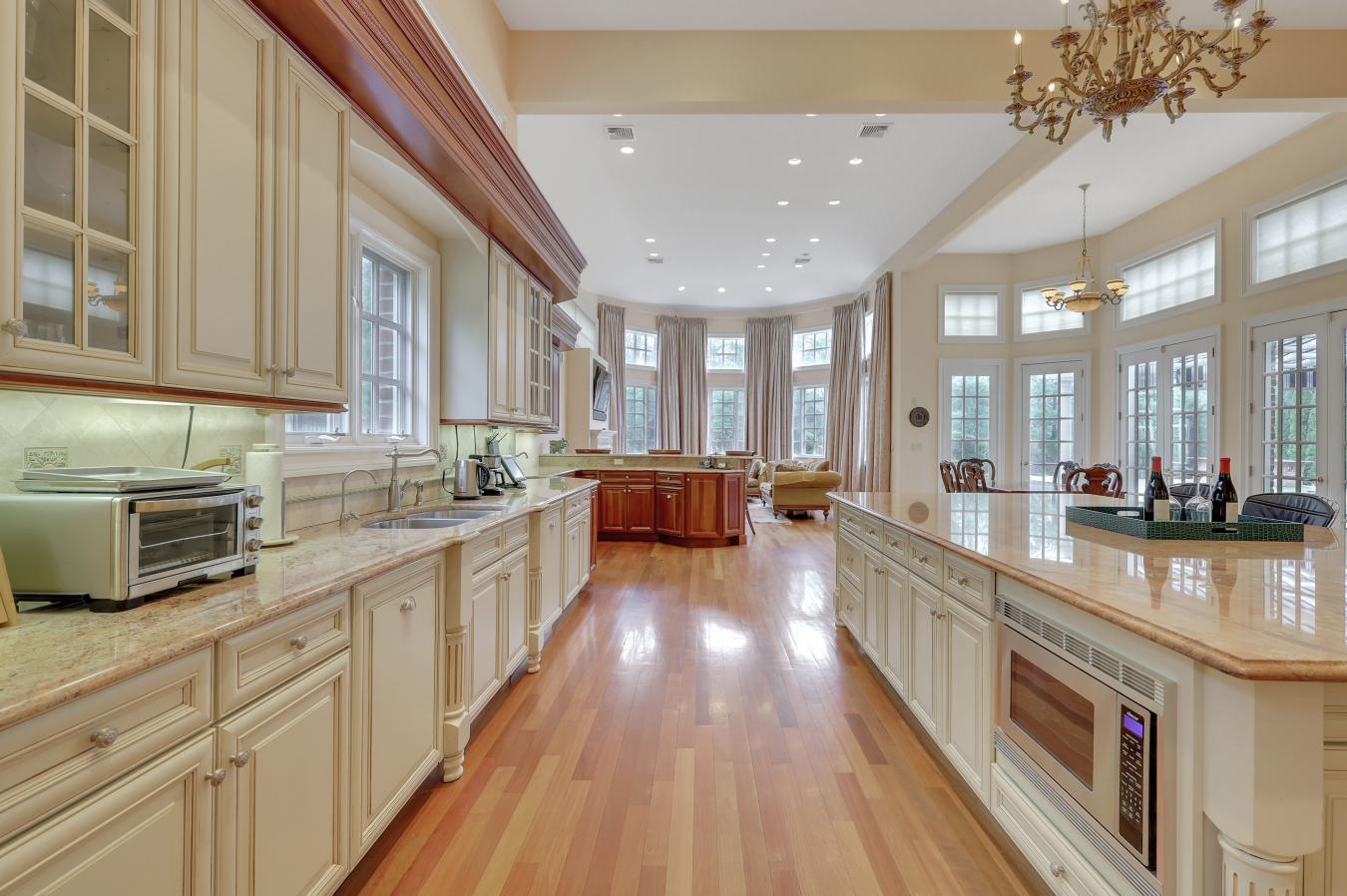 18 Kent Road, Tenafly, NJ, 07670, United States, 8 Bedrooms Bedrooms, ,9 BathroomsBathrooms,Residential,For Sale,18 Kent Road,794572