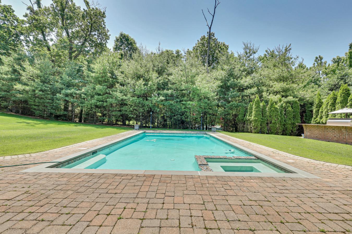 18 Kent Road, Tenafly, NJ, 07670, United States, 8 Bedrooms Bedrooms, ,9 BathroomsBathrooms,Residential,For Sale,18 Kent Road,794572
