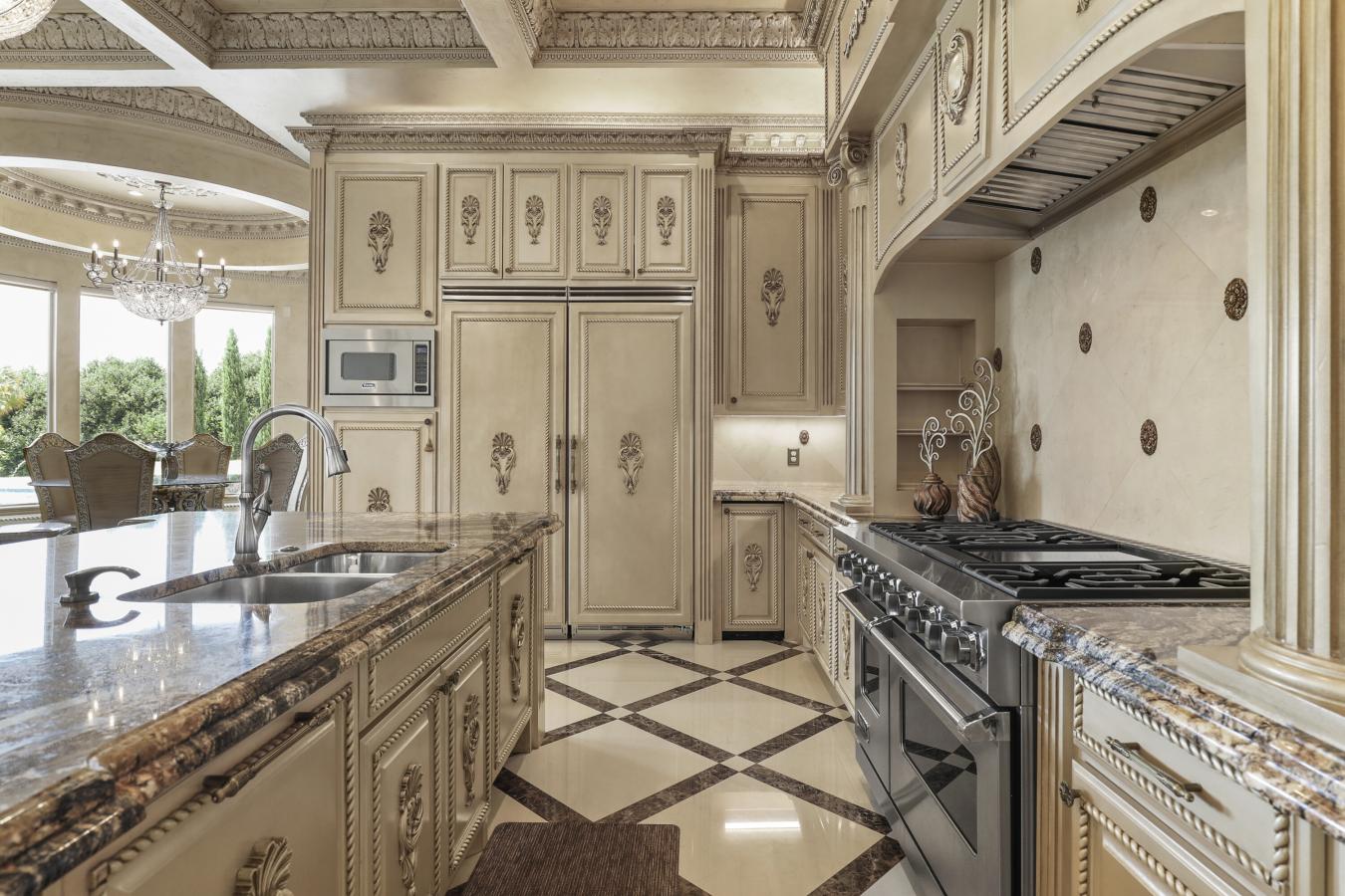 6509 Sudbury Road, Plano, Texas, 75024, United States, 6 Bedrooms Bedrooms, ,6 BathroomsBathrooms,Residential,For Sale,6509 Sudbury Road,794528