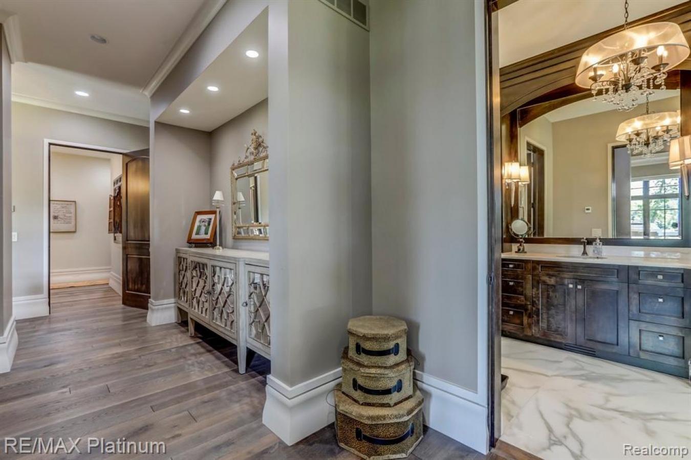 1286 Gray Fox Court, Howell, MI, 48843, United States, 5 Bedrooms Bedrooms, ,4 BathroomsBathrooms,Residential,For Sale,1286 Gray Fox Court,1493134