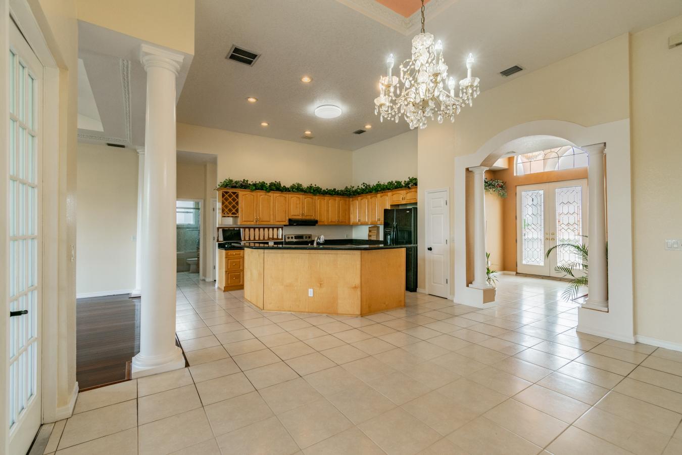 3187 Shoreline Drive, Clearwater, FL, 33760, United States, 5 Bedrooms Bedrooms, ,3 BathroomsBathrooms,Residential,For Sale,3187 Shoreline Drive,794467