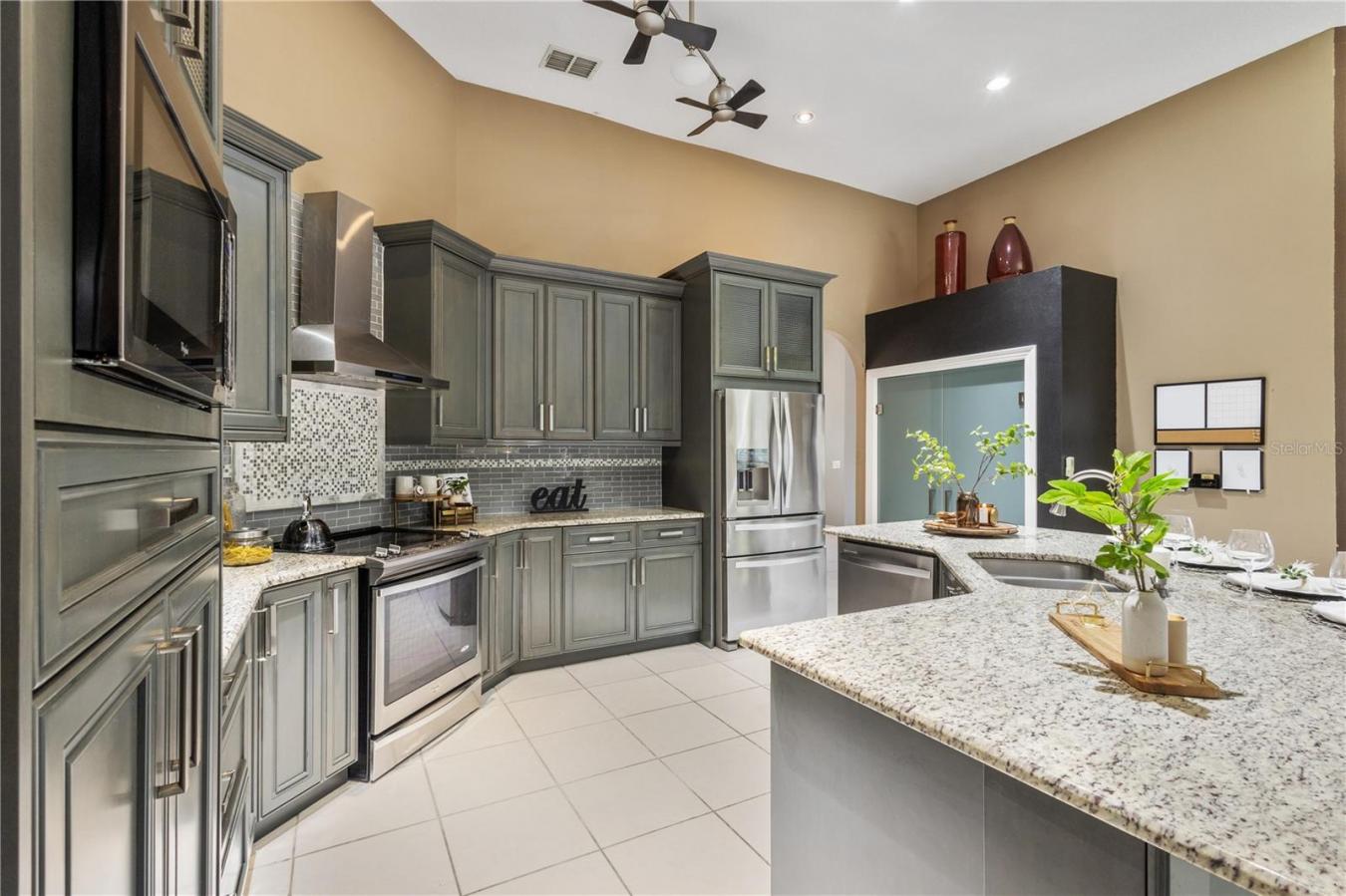 12061 WINDERMERE CROSSING CIRCLE, WINTER GARDEN, FL, 34787, United States, 4 Bedrooms Bedrooms, ,3 BathroomsBathrooms,Residential,For Sale,12061 WINDERMERE CROSSING CIRCLE,1493836
