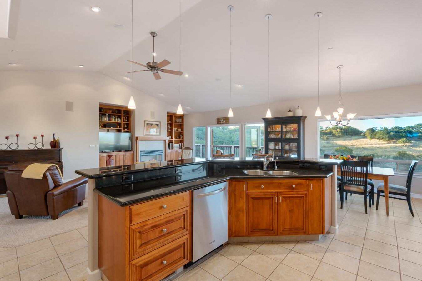430 Robles Road, Paso Robles, CA, 93446, United States, 3 Bedrooms Bedrooms, ,3 BathroomsBathrooms,Residential,For Sale,430 Robles Road,794368