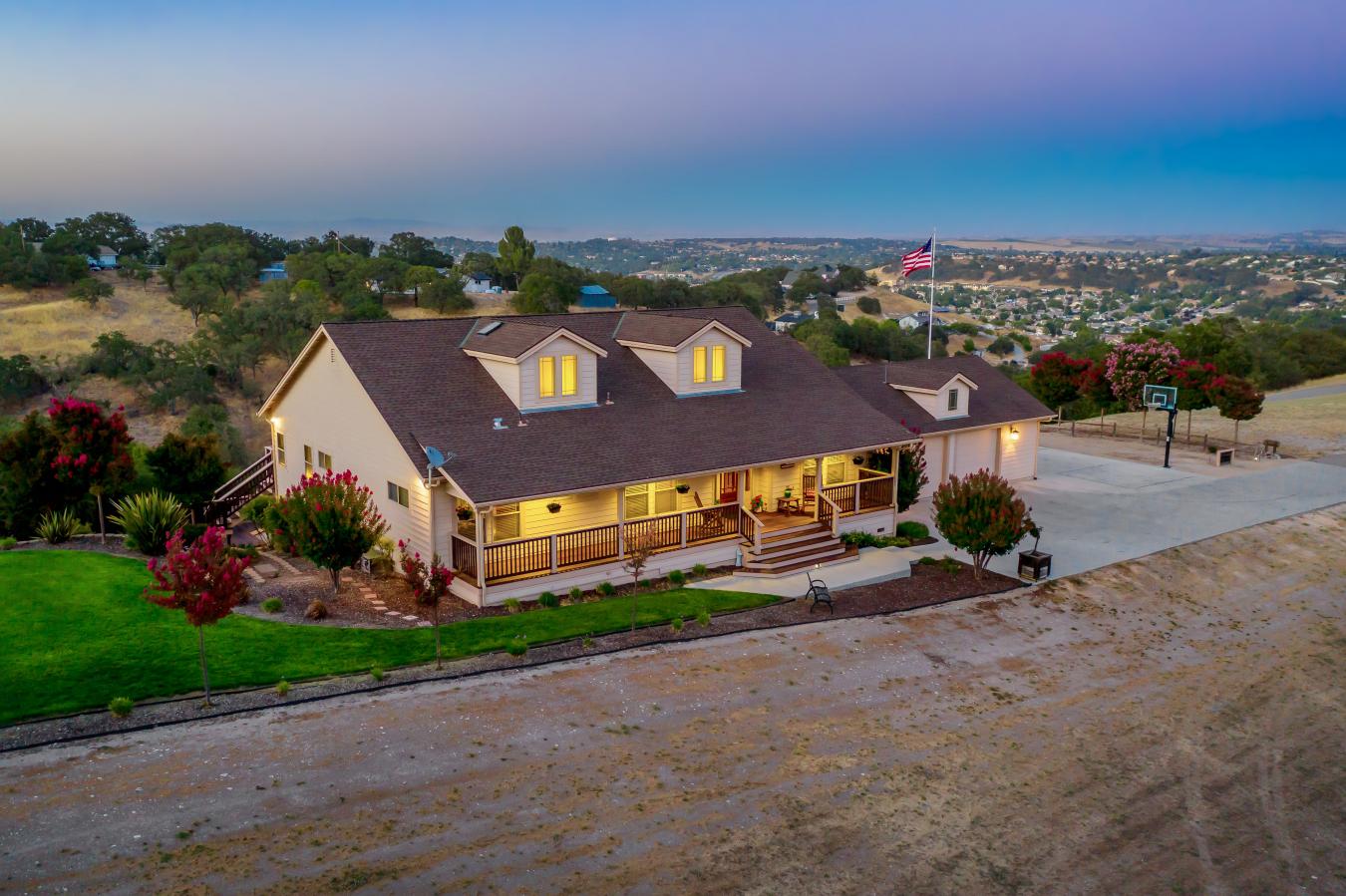 430 Robles Road, Paso Robles, California, 93446, United States, 3 Bedrooms Bedrooms, ,3 BathroomsBathrooms,Residential,For Sale,430 Robles Road,794368