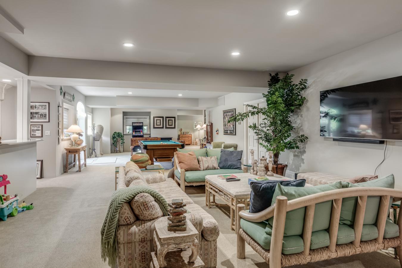 21 Yellow Cote Road, Oyster Bay Cove, NY, 11771, United States, 6 Bedrooms Bedrooms, ,7 BathroomsBathrooms,Residential,For Sale,21 Yellow Cote Road,794254