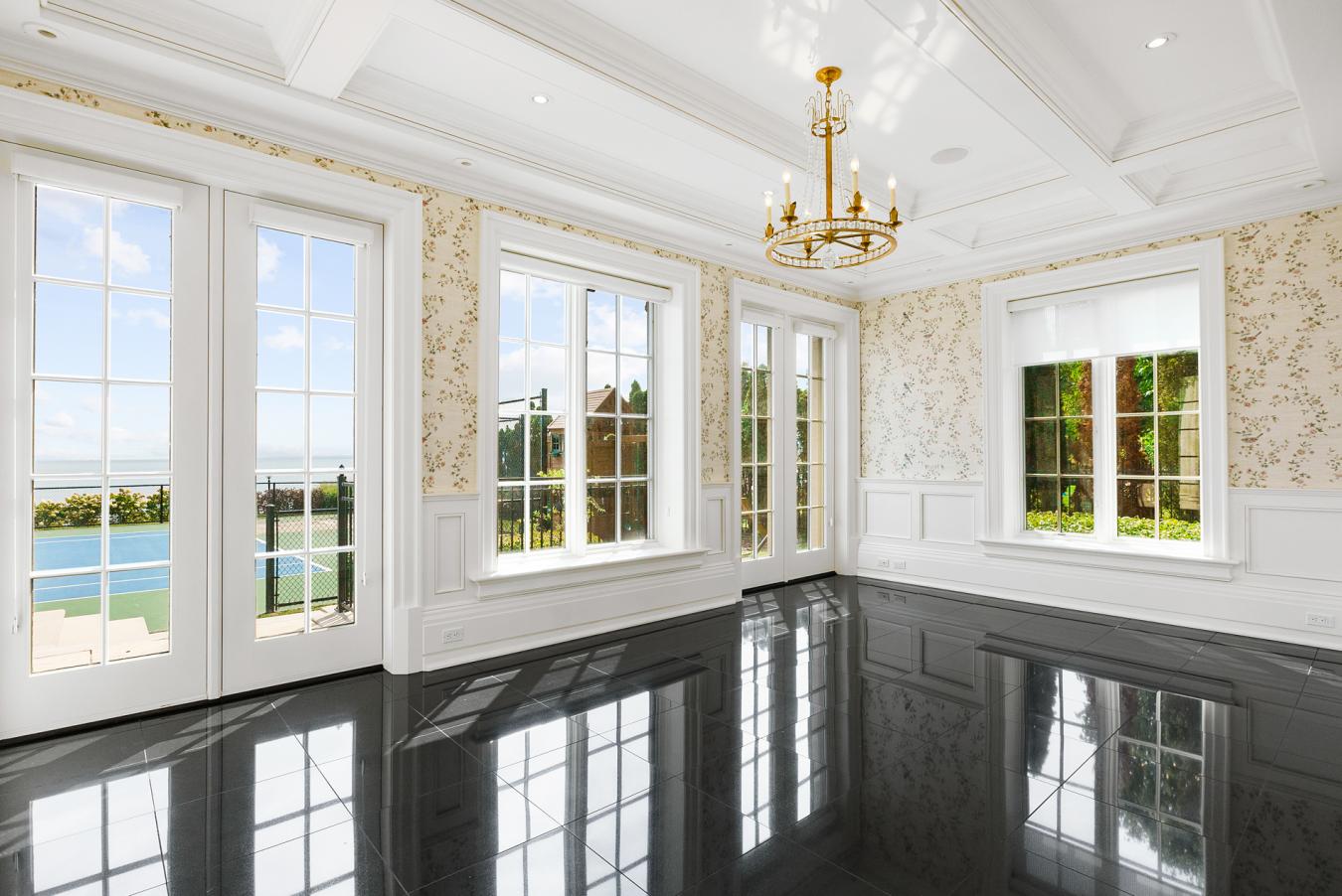 1092 Argyle Drive, Oakville, Ontario, L6J 1A7, Canada, 7 Bedrooms Bedrooms, ,6 BathroomsBathrooms,Residential,For Sale,1092 Argyle Drive,794190