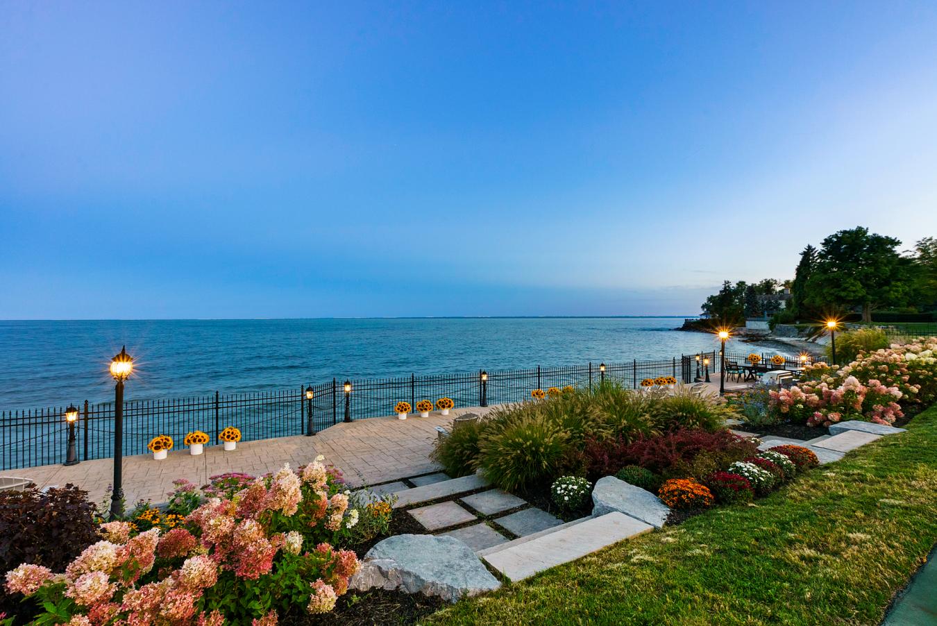1092 Argyle Drive, Oakville, Ontario, L6J 1A7, Canada, 7 Bedrooms Bedrooms, ,6 BathroomsBathrooms,Residential,For Sale,1092 Argyle Drive,794190