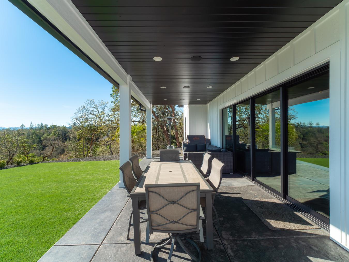 581 Southridge Way, Roseburg, Oregon, 97471, United States, 4 Bedrooms Bedrooms, ,2 BathroomsBathrooms,Residential,For Sale,581 Southridge Way,1496783