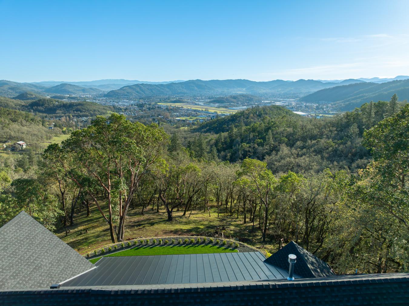 581 Southridge Way, Roseburg, Oregon, 97471, United States, 4 Bedrooms Bedrooms, ,2 BathroomsBathrooms,Residential,For Sale,581 Southridge Way,1496783