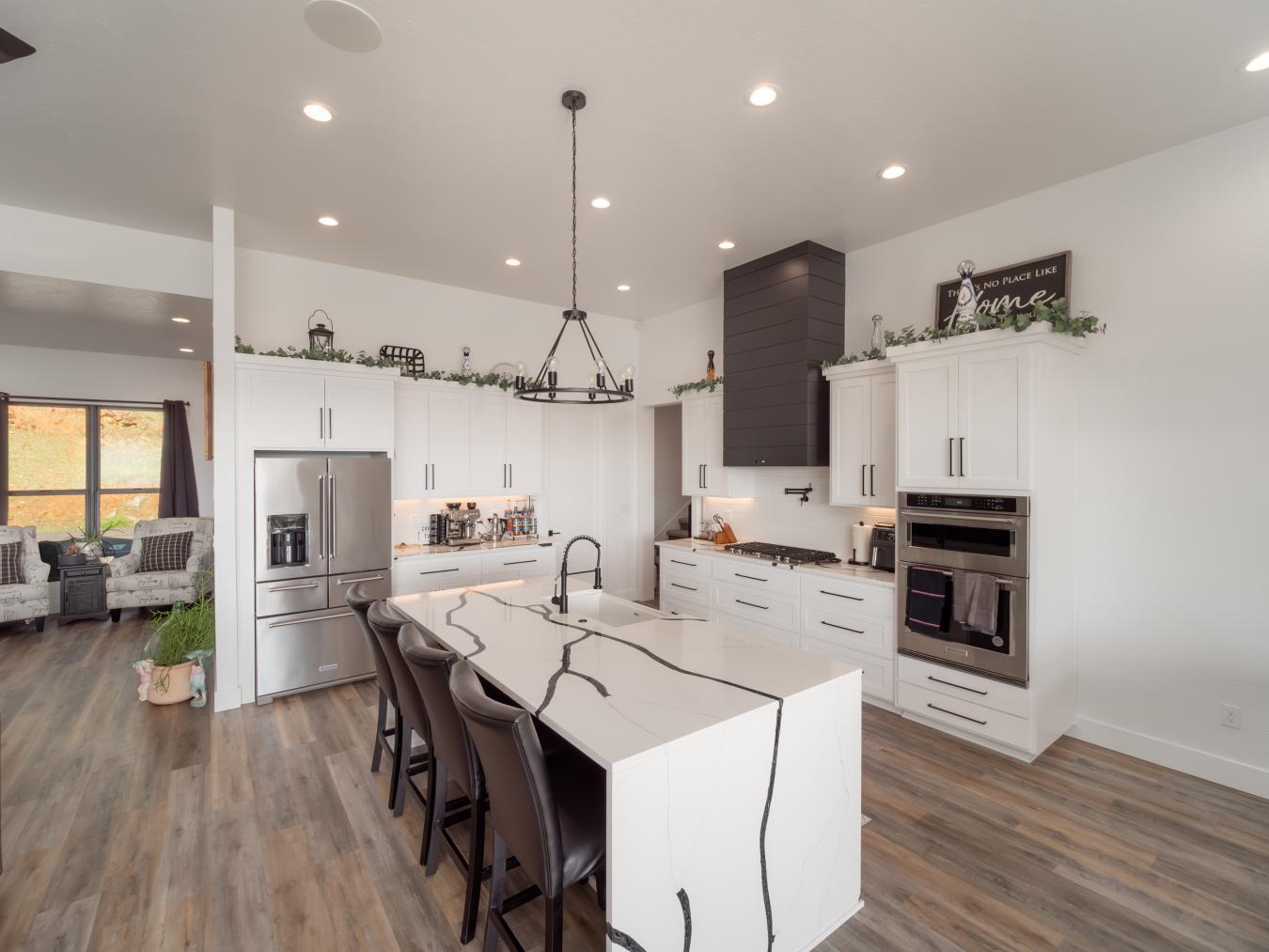 581 Southridge Way, Roseburg, Oregon, 97471, United States, 4 Bedrooms Bedrooms, ,2 BathroomsBathrooms,Residential,For Sale,581 Southridge Way,1496783