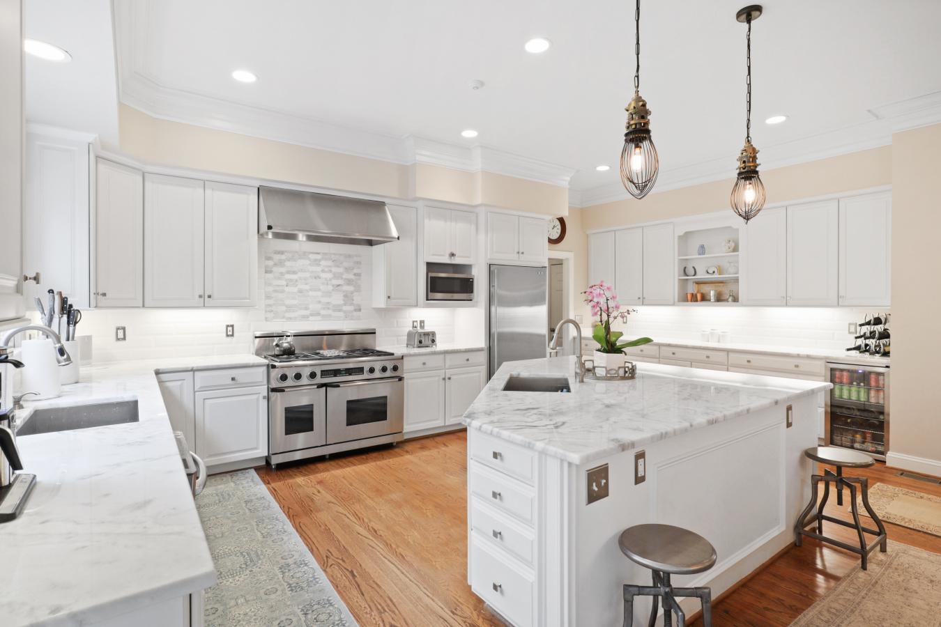 10857 Flowerstone Street, Oakton, VA, 22124, United States, 5 Bedrooms Bedrooms, ,4 BathroomsBathrooms,Residential,For Sale,10857 Flowerstone Street,1499349