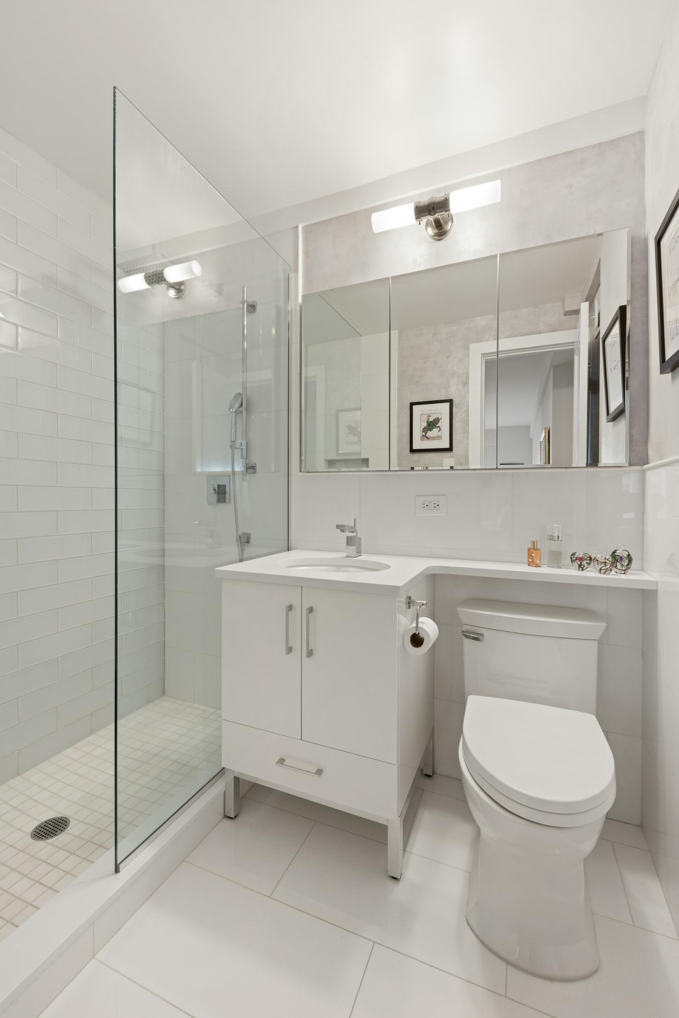 440 East 56th Street, New York, New York, 10022, United States, 2 Bedrooms Bedrooms, ,2 BathroomsBathrooms,Residential,For Sale,440 East 56th Street,1508149