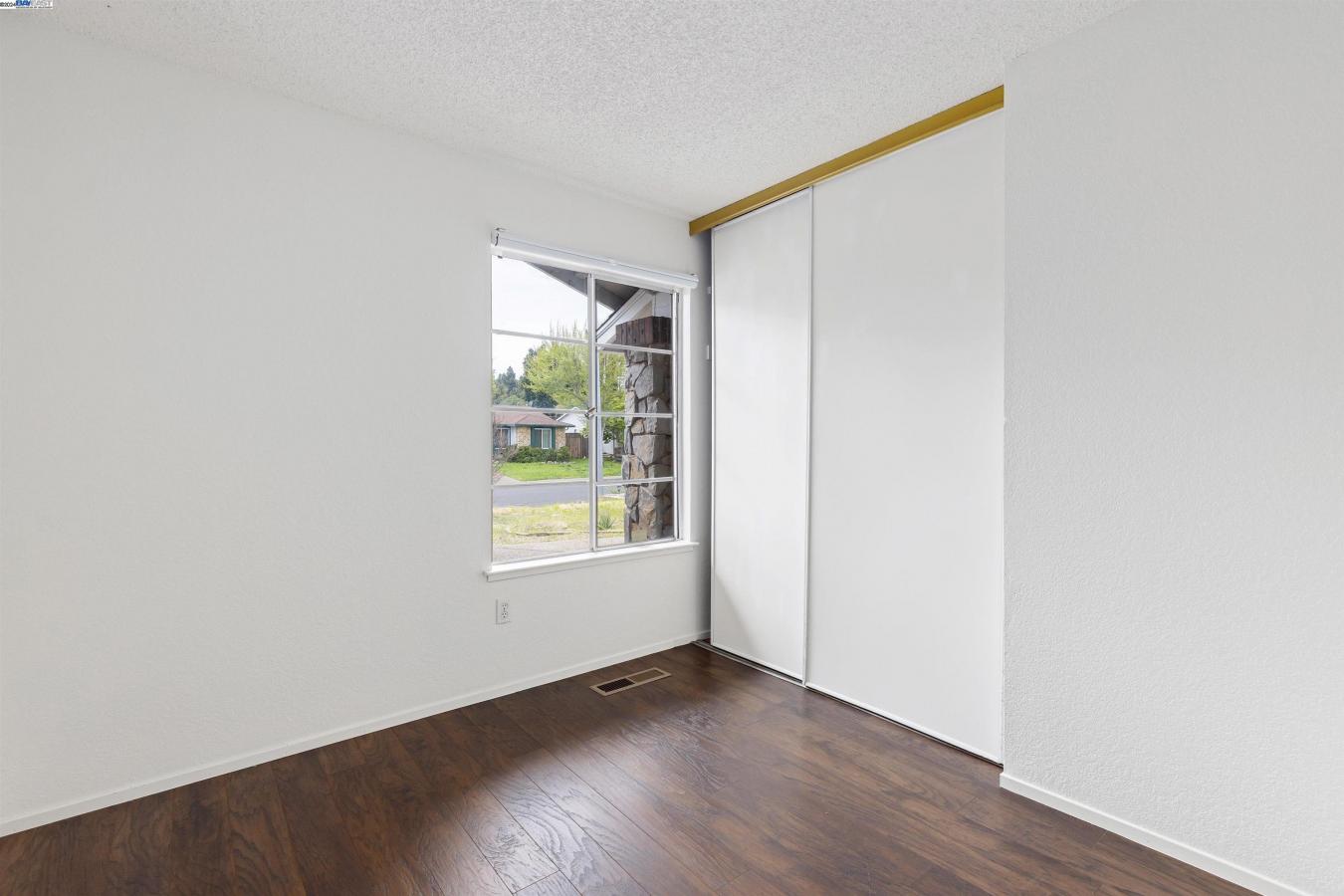 910 Rock Ridge Way, Pittsburg, CA, 94565, United States, 3 Bedrooms Bedrooms, ,2 BathroomsBathrooms,Residential,For Sale,910 Rock Ridge Way,1501889