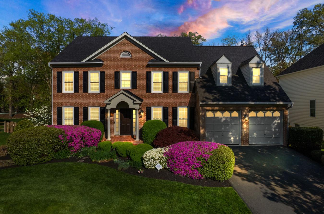 6609 Rock Crystal Drive, Clifton, Virginia, 20124, United States, 6 Bedrooms Bedrooms, ,5 BathroomsBathrooms,Residential,For Sale,6609 Rock Crystal Drive,1501881