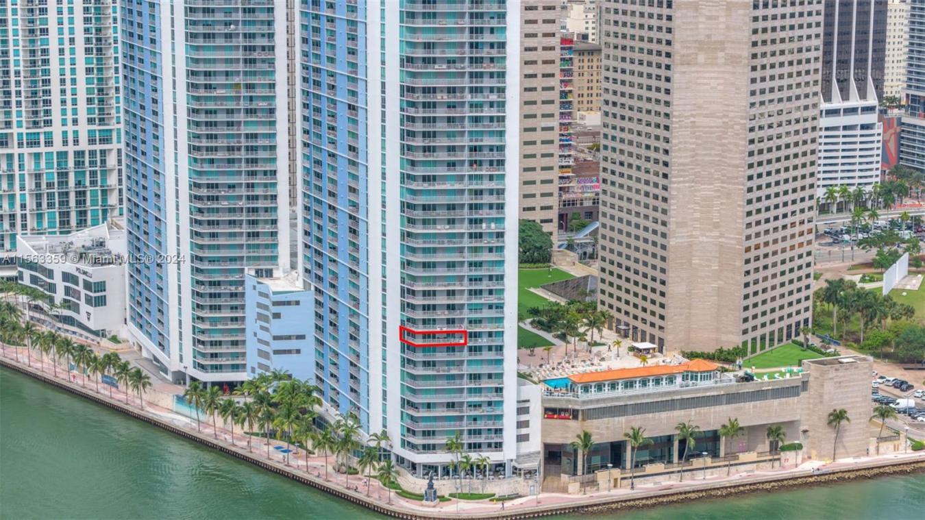 335 S Biscayne Boulevard # 1109, Miami, Florida, 33131, United States, 3 Bedrooms Bedrooms, ,2 BathroomsBathrooms,Residential,For Sale,335 S Biscayne Boulevard # 1109,1501869