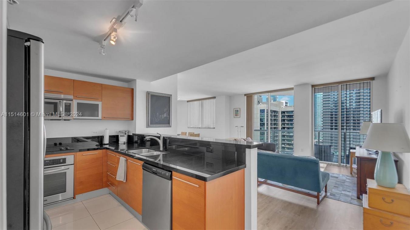 253 NE 2nd Street # 2902, Miami, FL, 33132, United States, 2 Bedrooms Bedrooms, ,2 BathroomsBathrooms,Residential,For Sale,253 NE 2nd Street # 2902,1501868