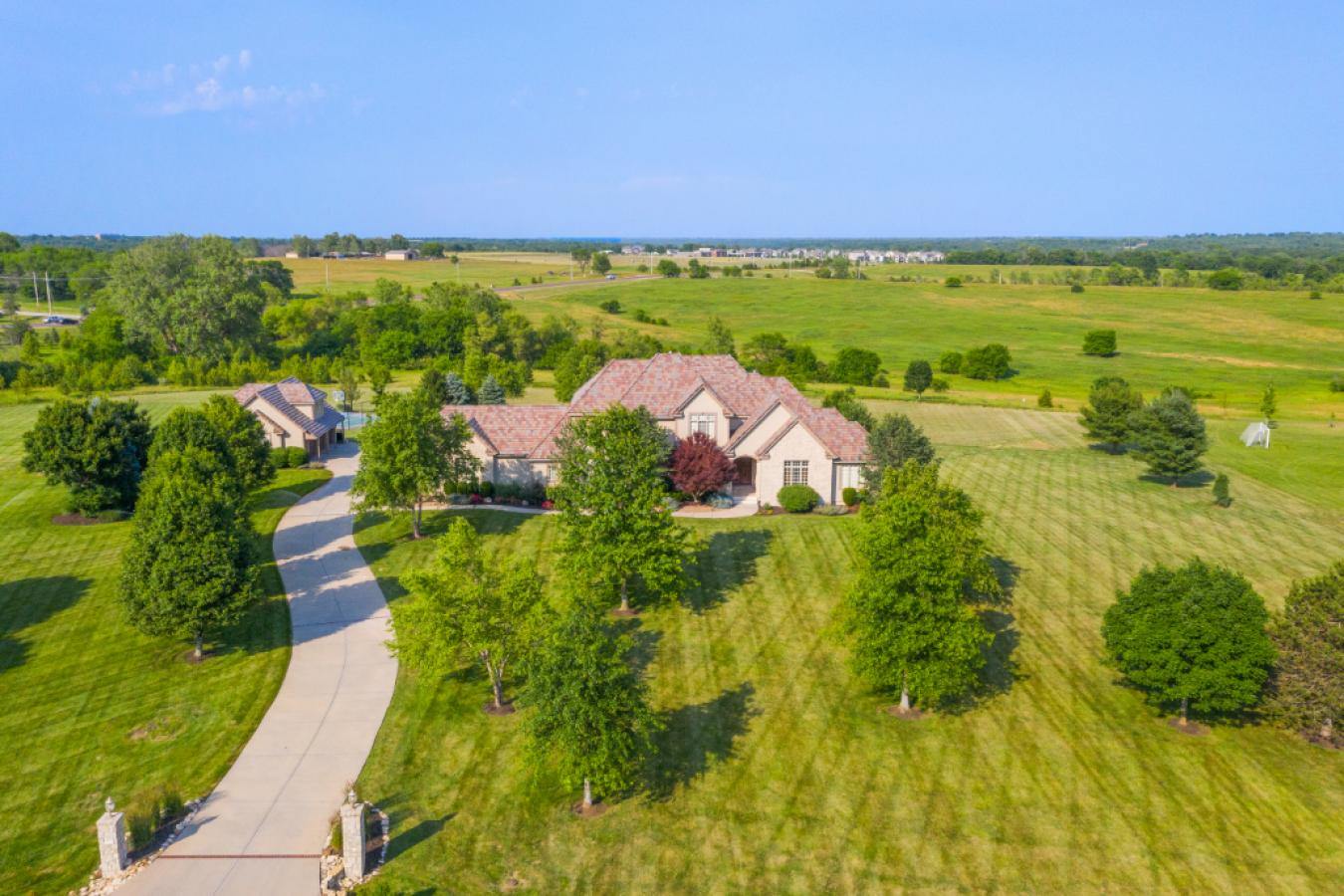 18023 Melrose Drive, Bucyrus, KS, 66013, United States, 5 Bedrooms Bedrooms, ,6 BathroomsBathrooms,Residential,For Sale,18023 Melrose Drive,890566